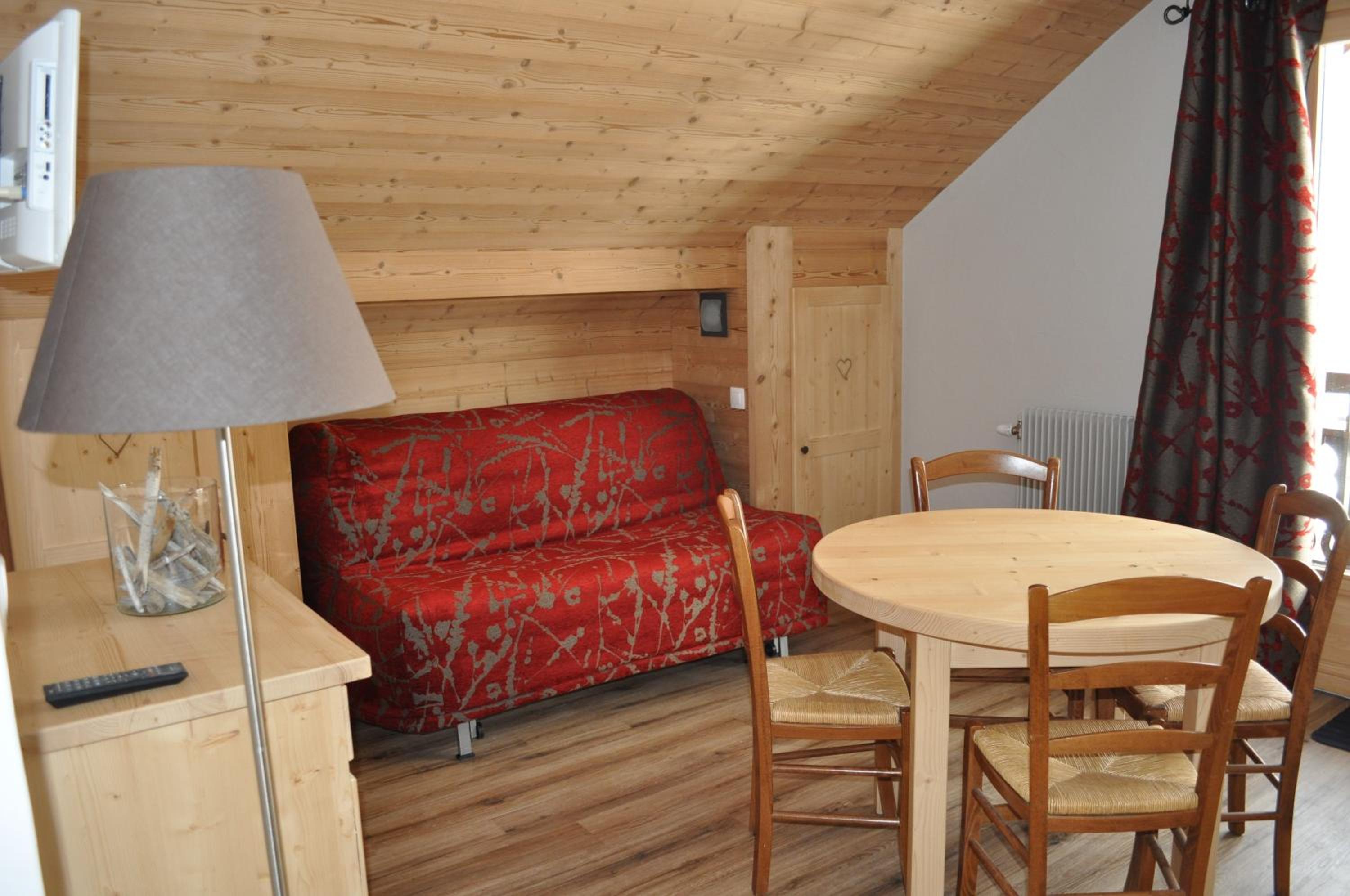 Apartment (4 Adults) photo 2