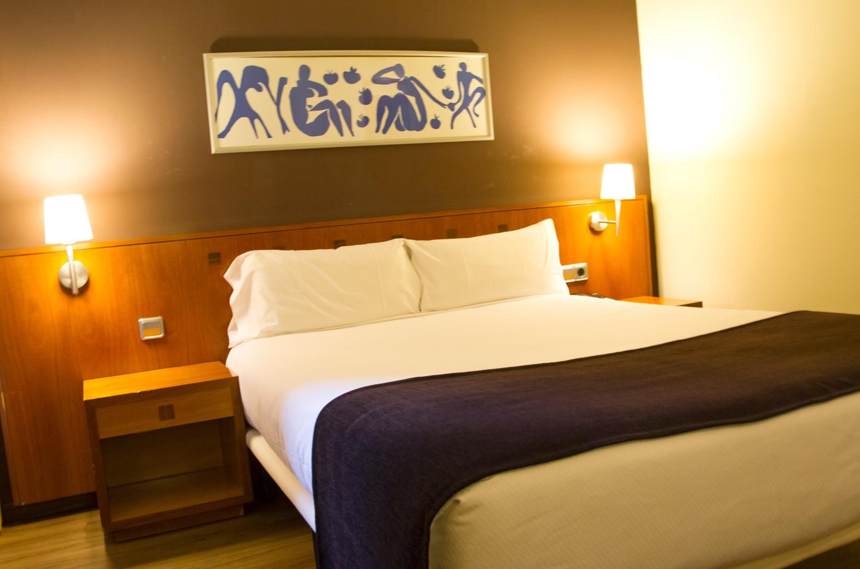 Basic Double or Twin Room