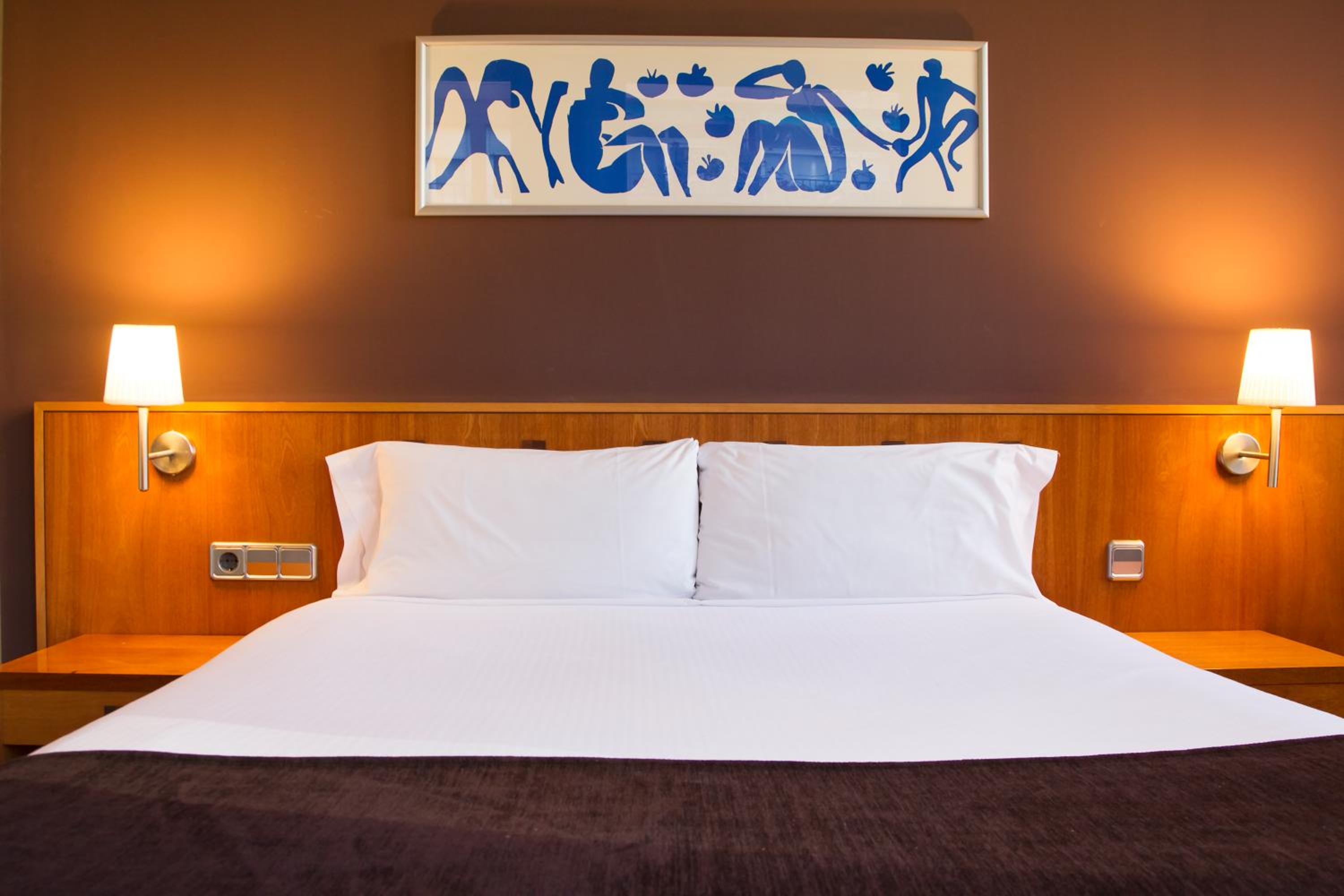 Basic Double or Twin Room photo 2