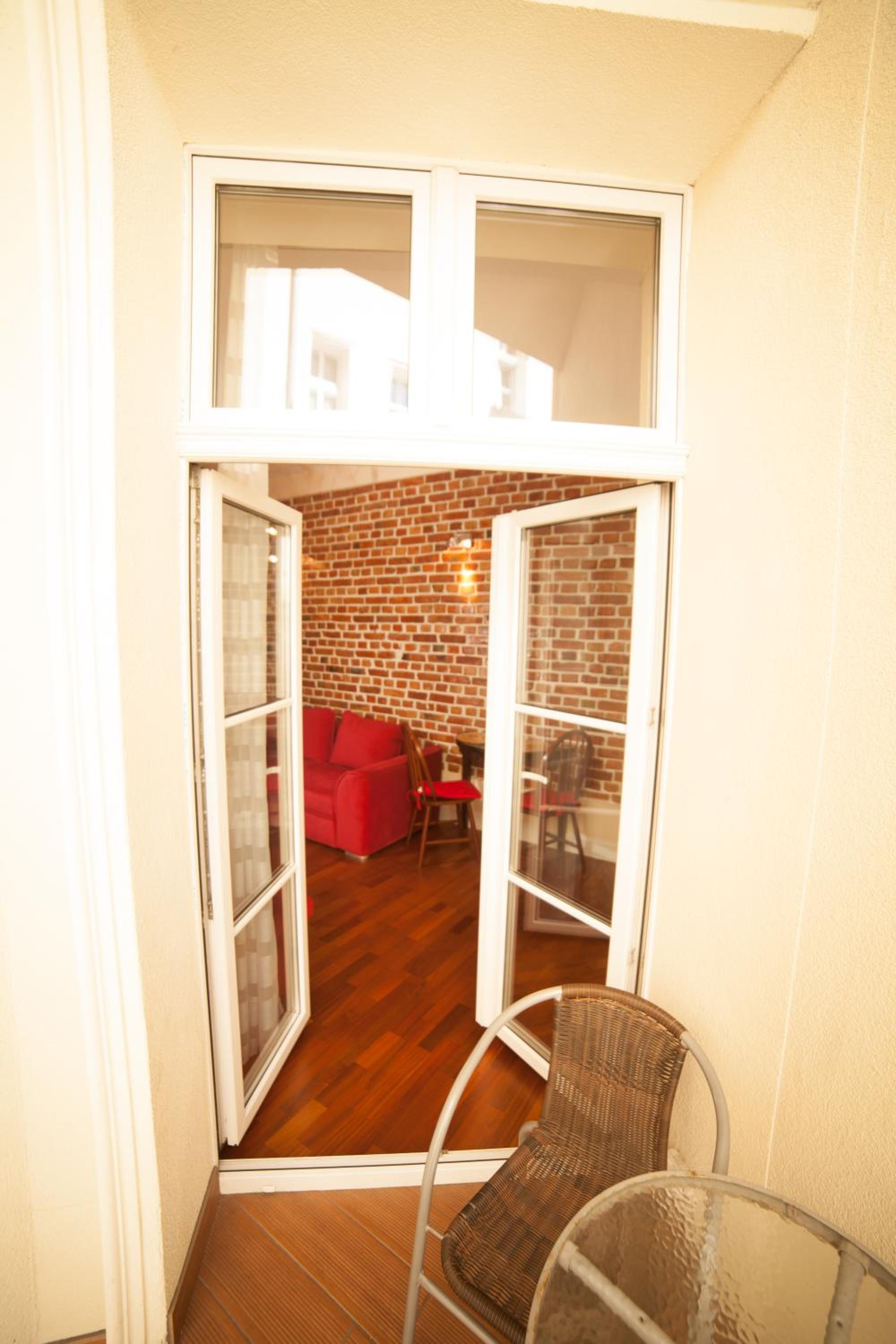 Apartment with Balcony photo 2
