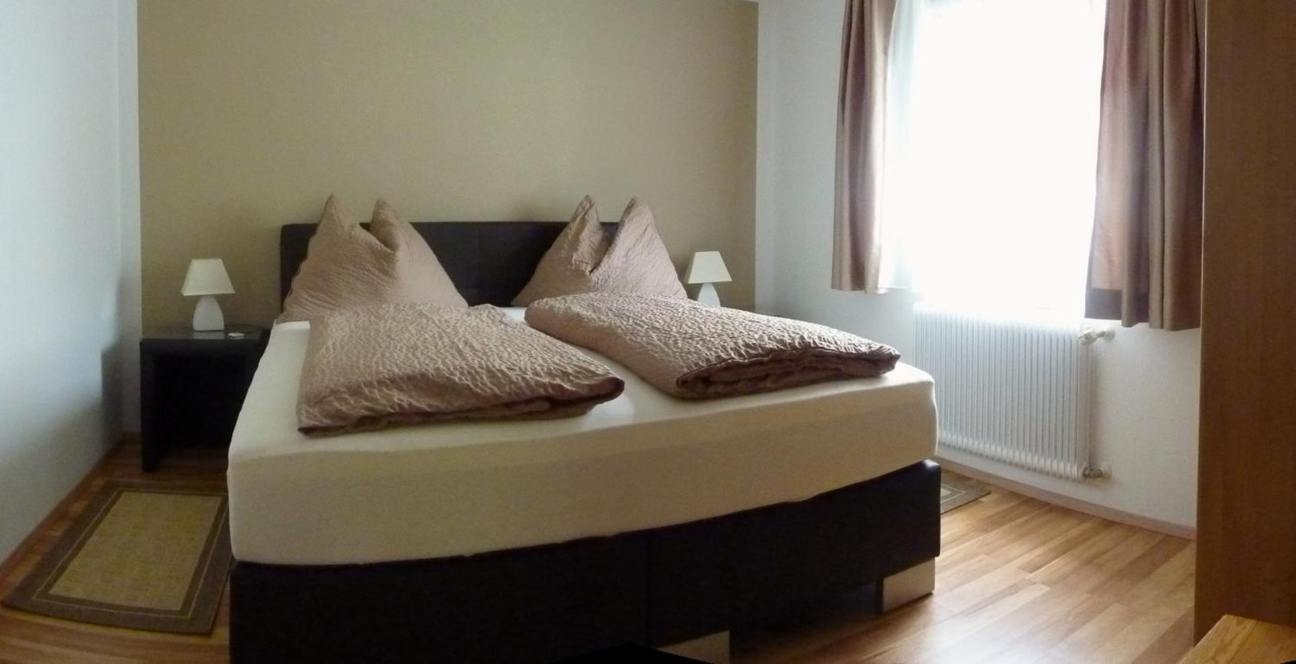 One-Bedroom Apartment with Balcony photo 1