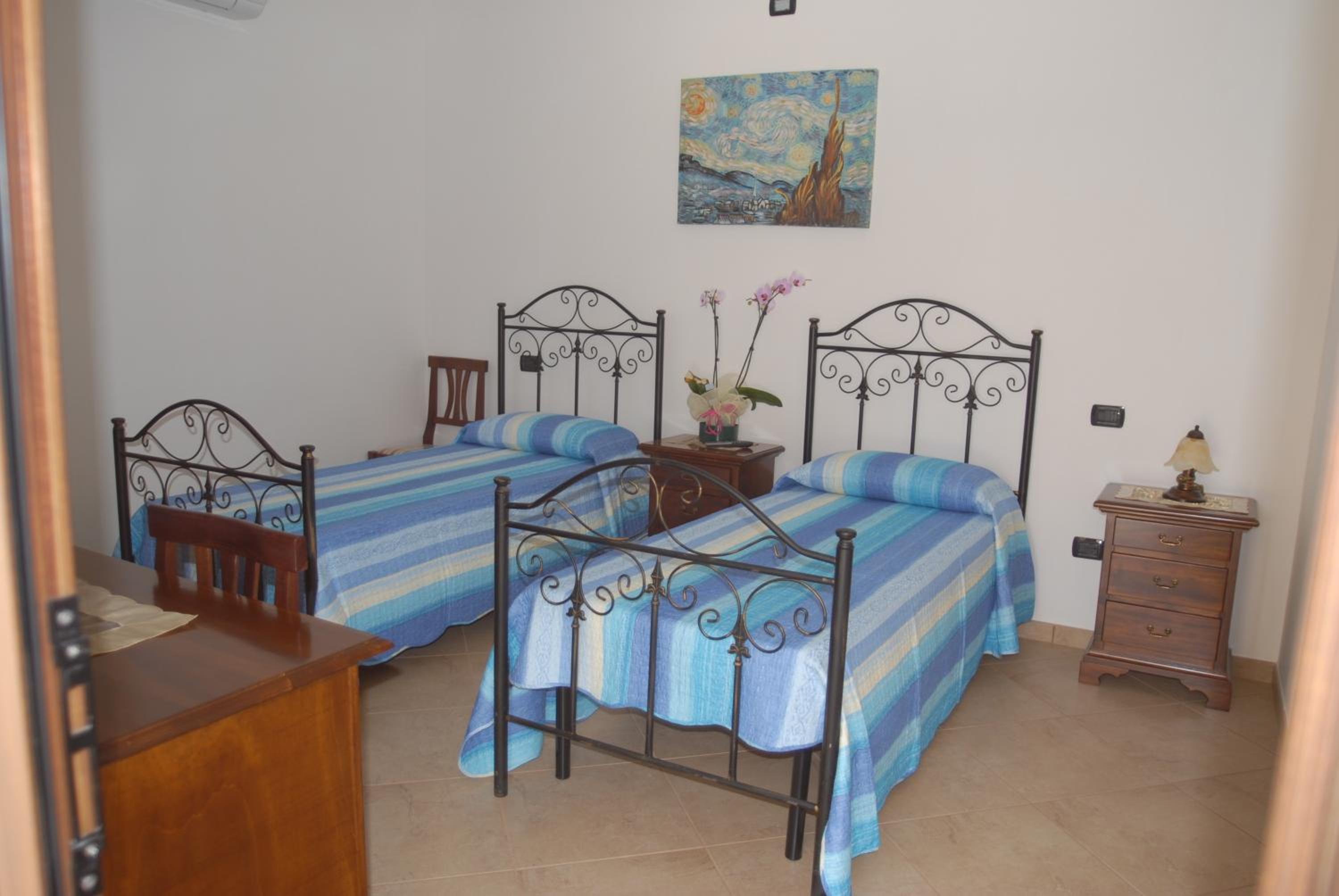 Double or Twin Room photo 2