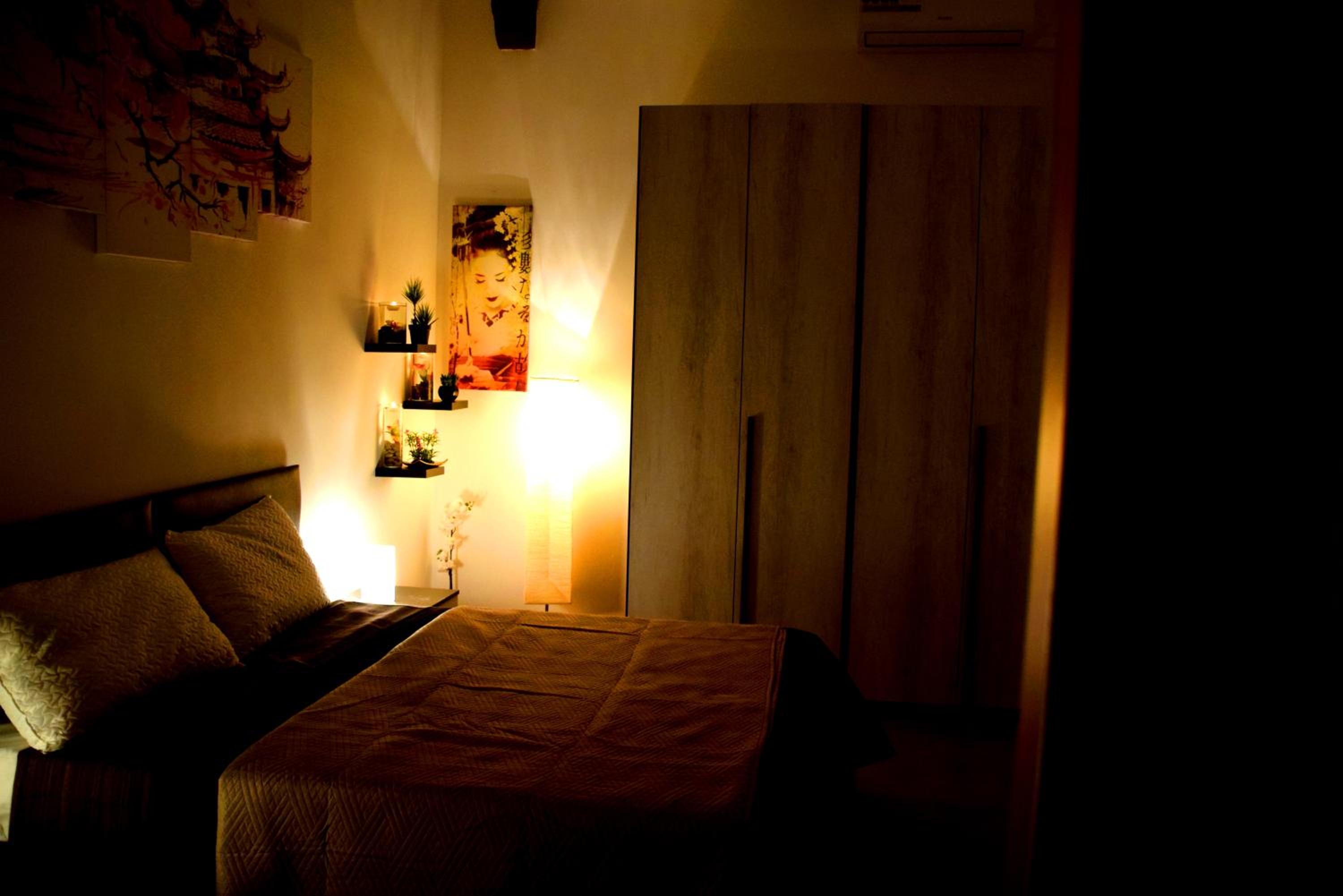 Three-Bedroom Apartment - Photo 9