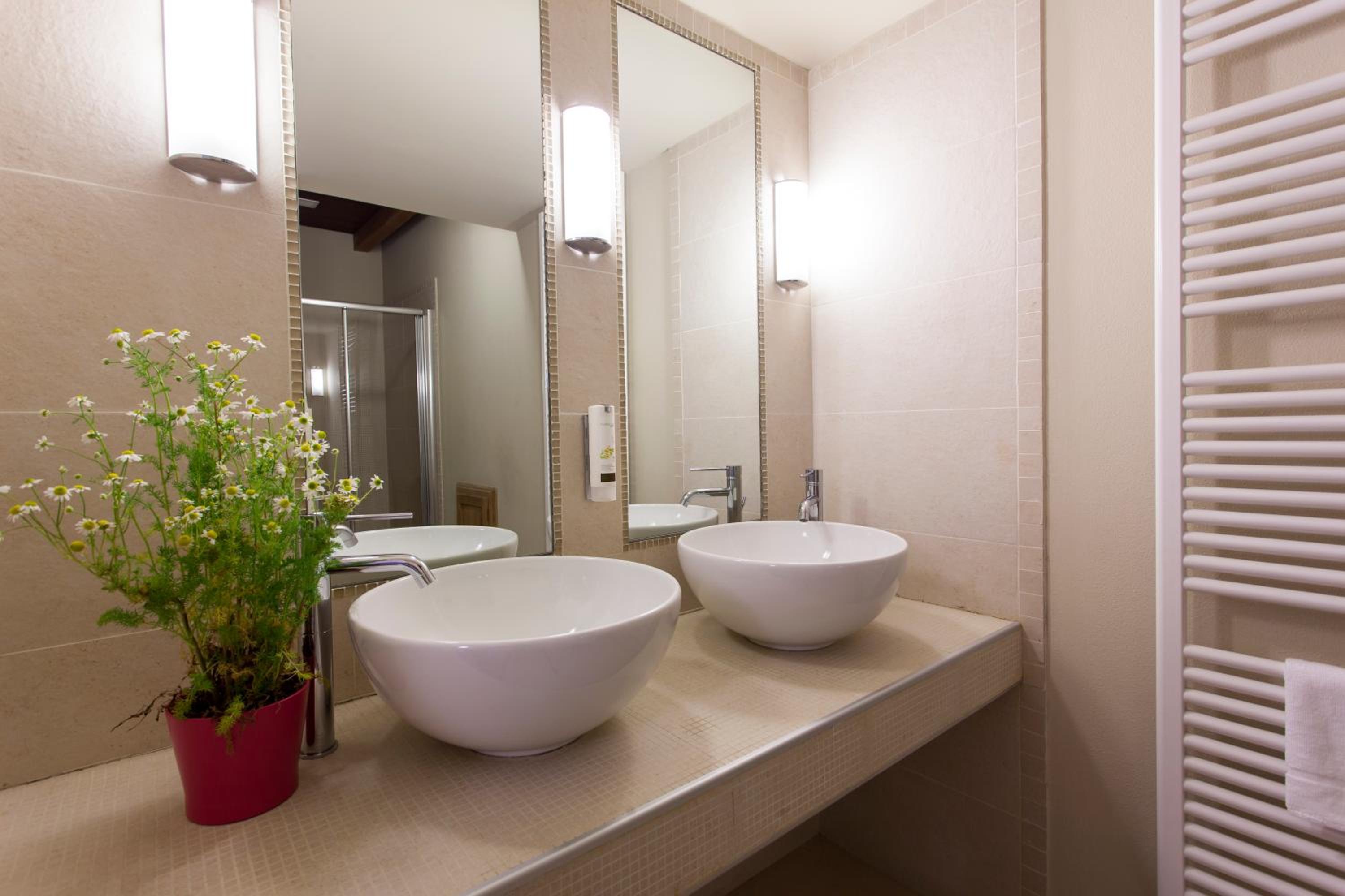 Superior Double Room - Photo 5