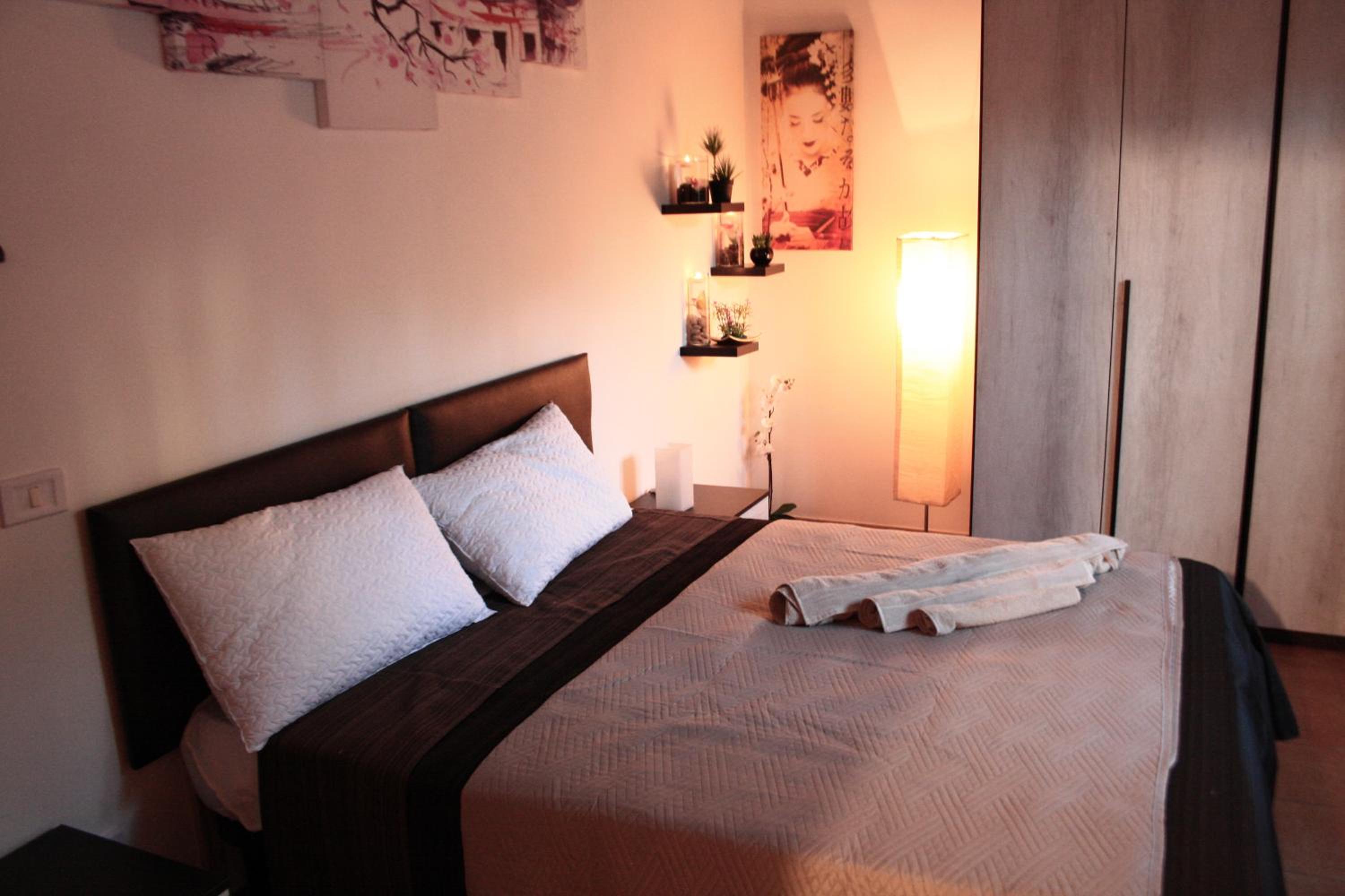 Three-Bedroom Apartment - Photo 1