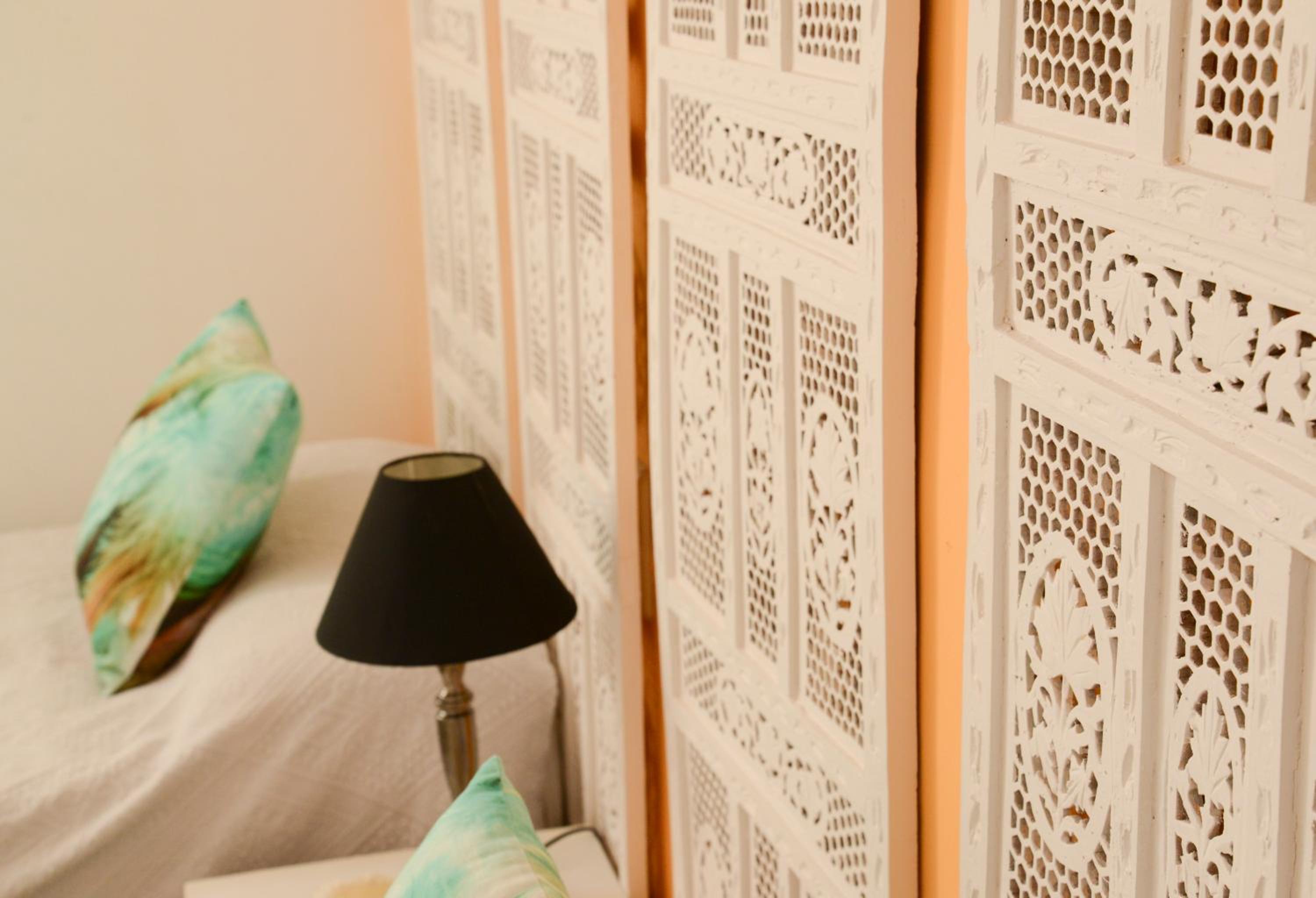 Double Room with Private Bathroom - Photo 100