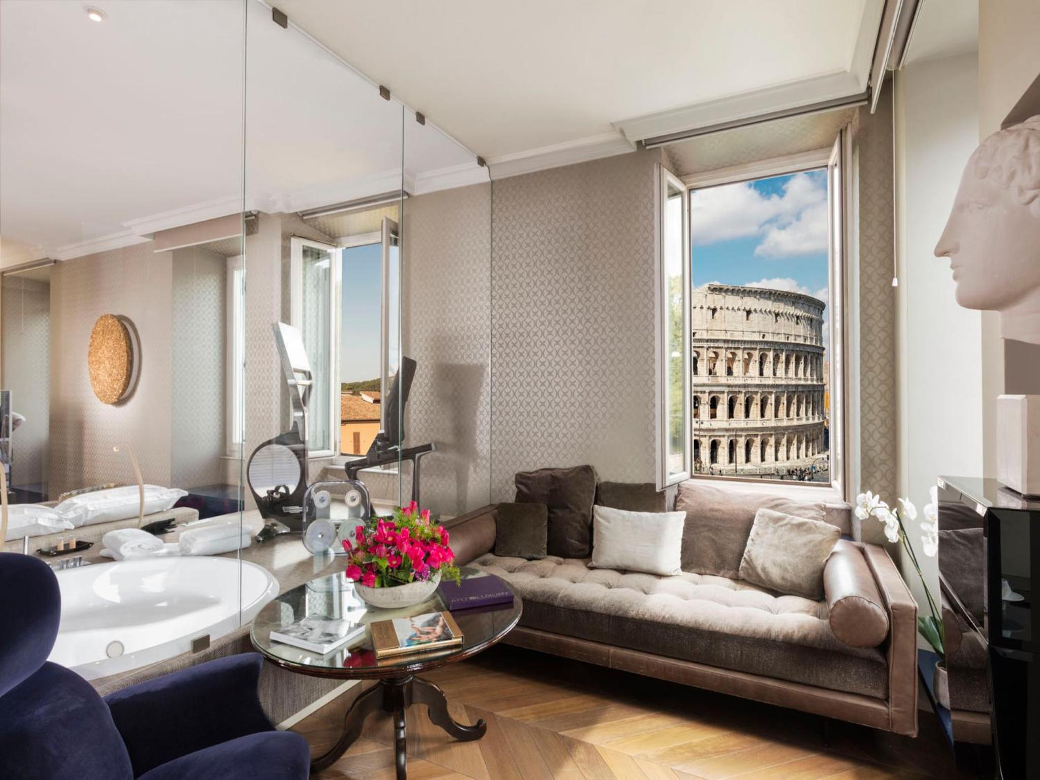 Luxury Suite