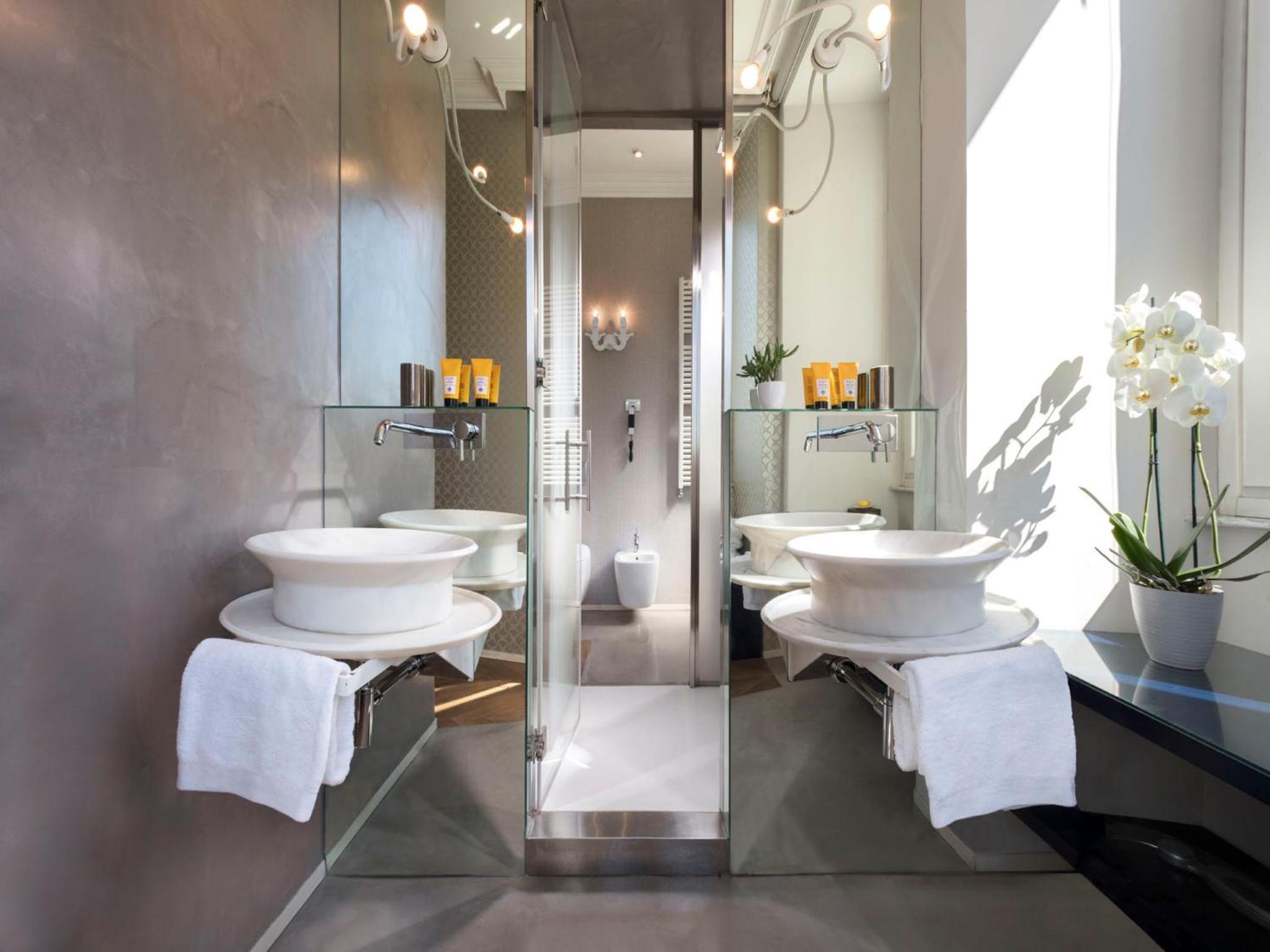 Luxury Suite