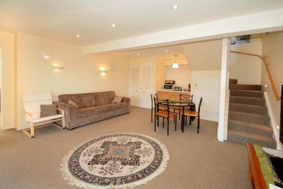 Double Room with Mountain View - Photo 6