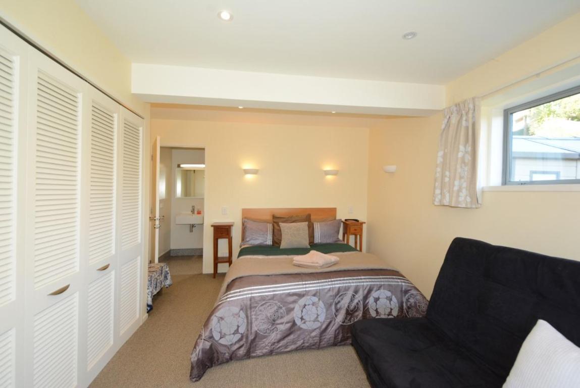Double Room with Mountain View - Photo 1