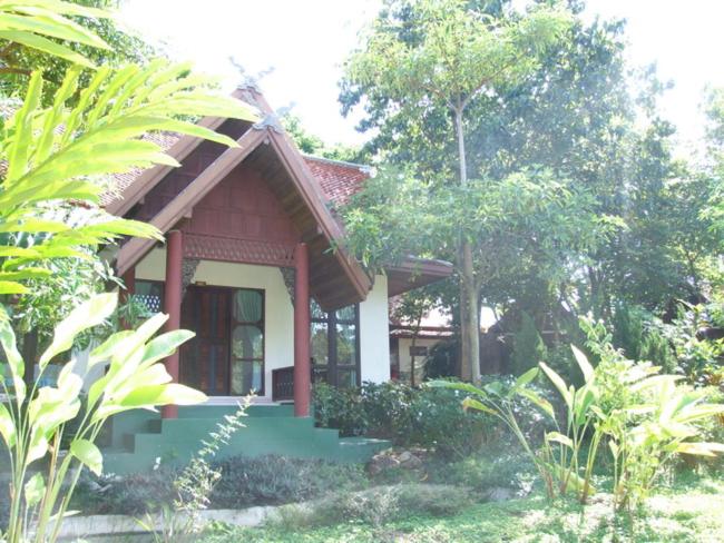 Superior Bungalow - Photo 11
