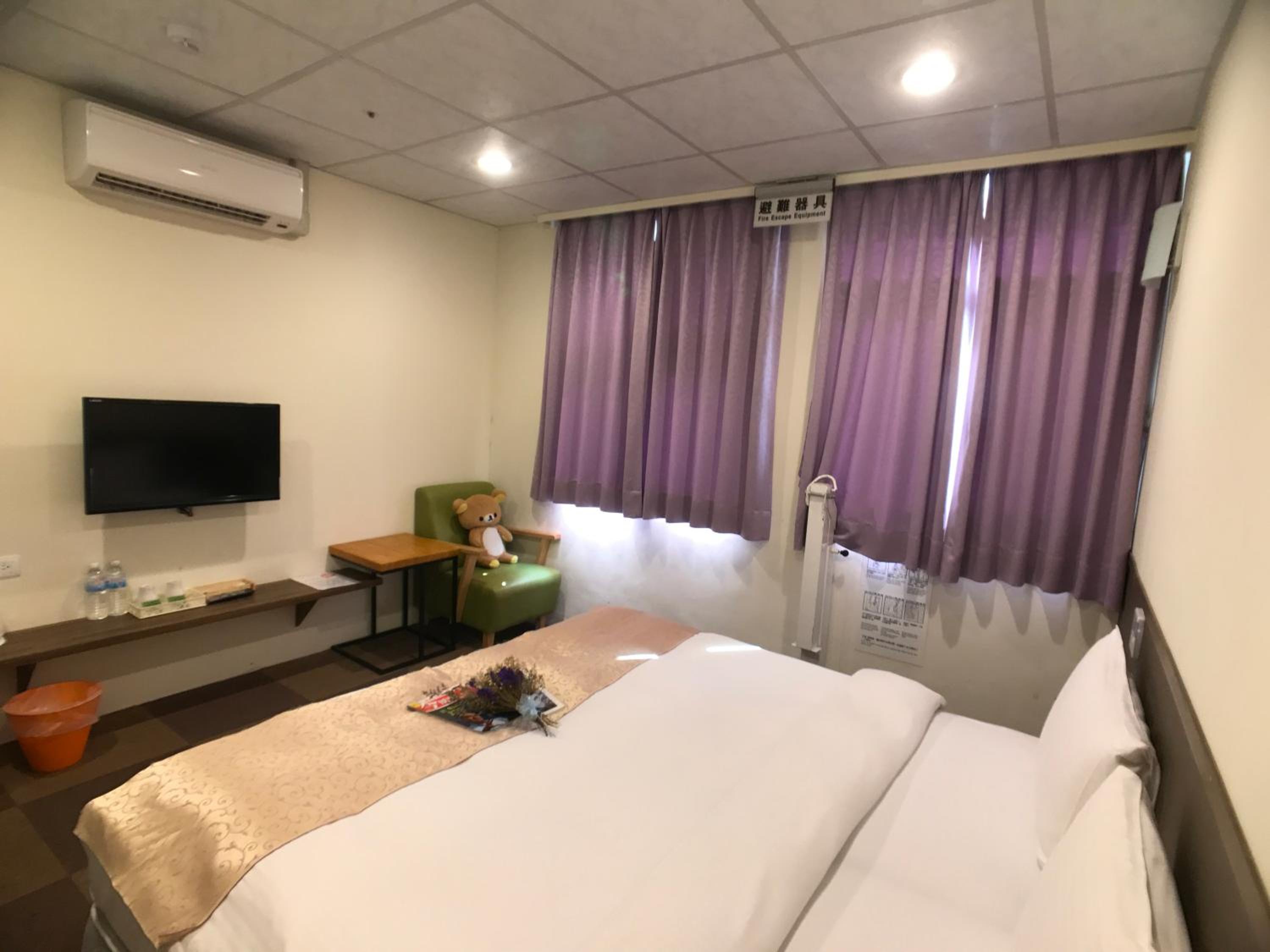 Deluxe Double Room photo 2