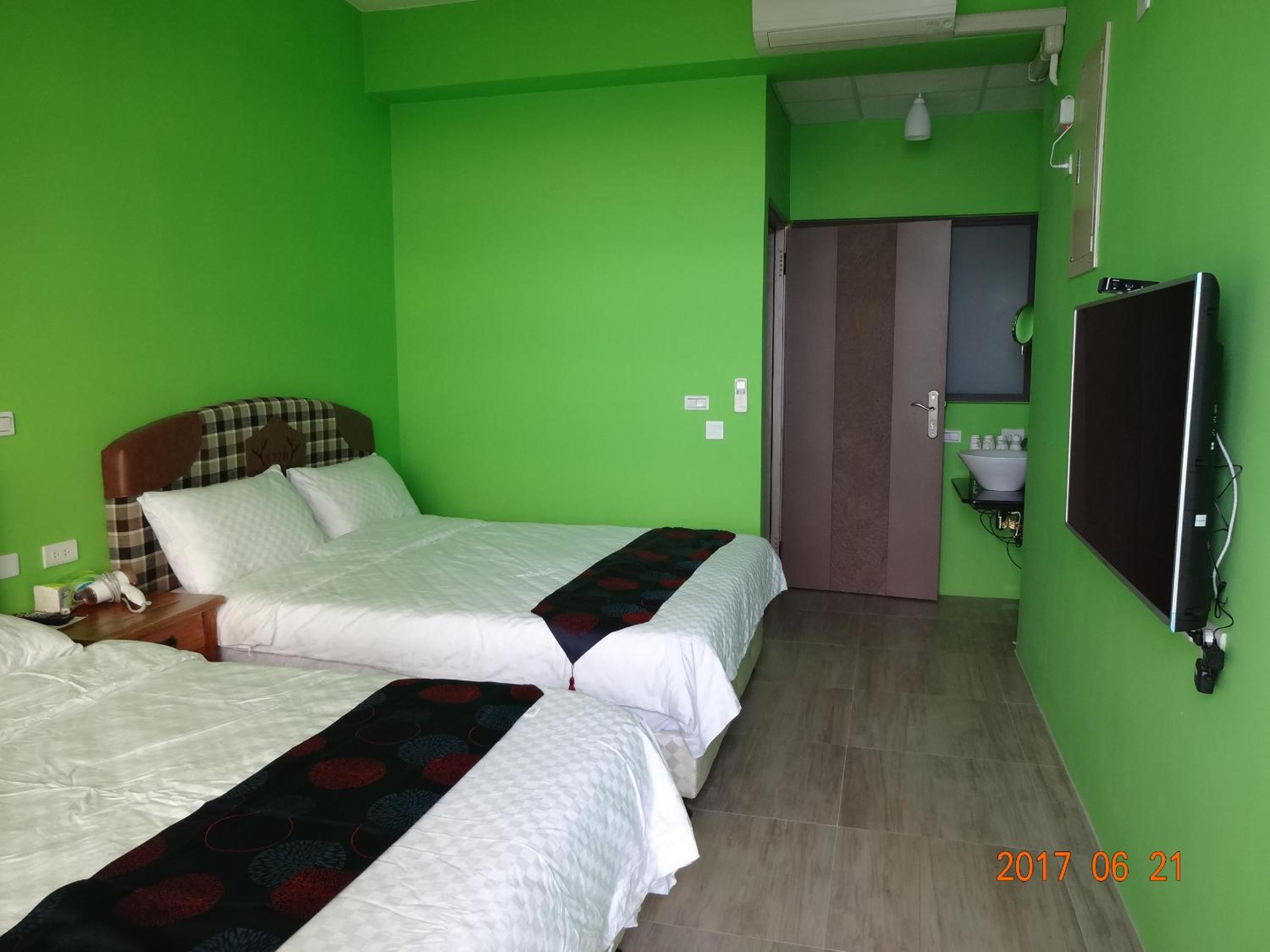 Quadruple Room With Balcony Sea View photo 2