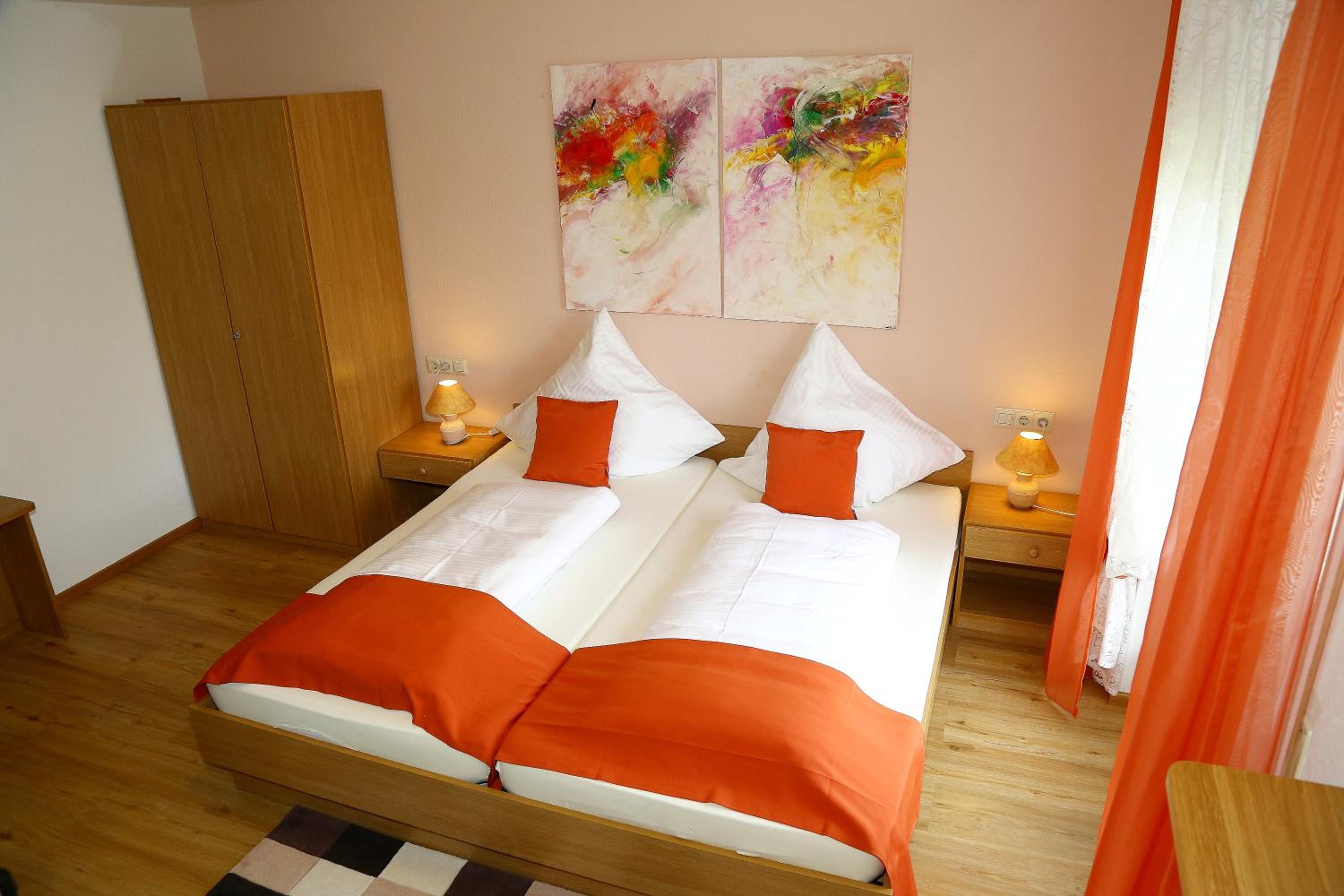 Standard Double Room - Photo 1
