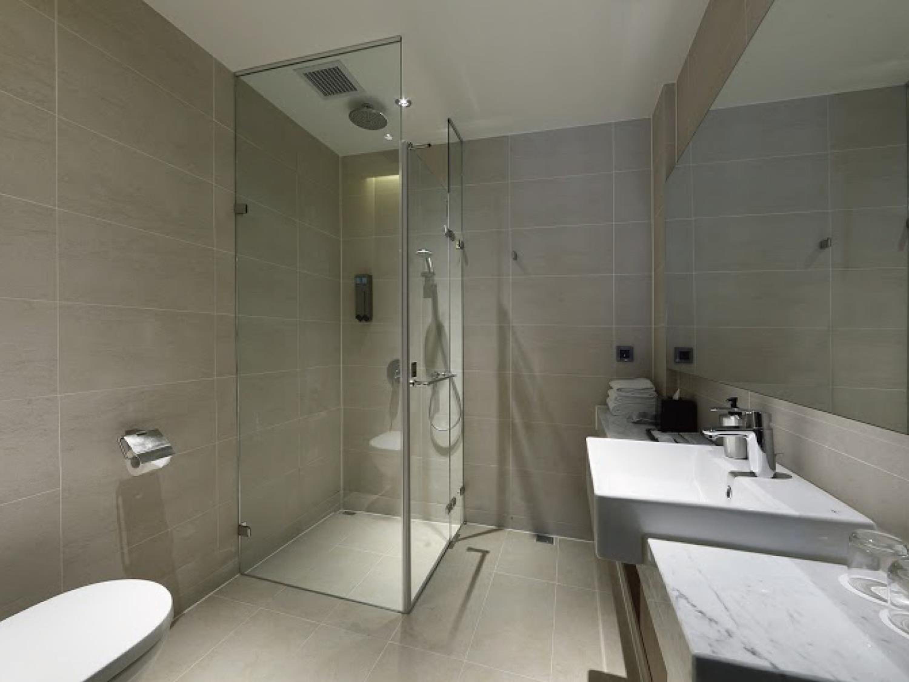 Standard Triple Room photo 3