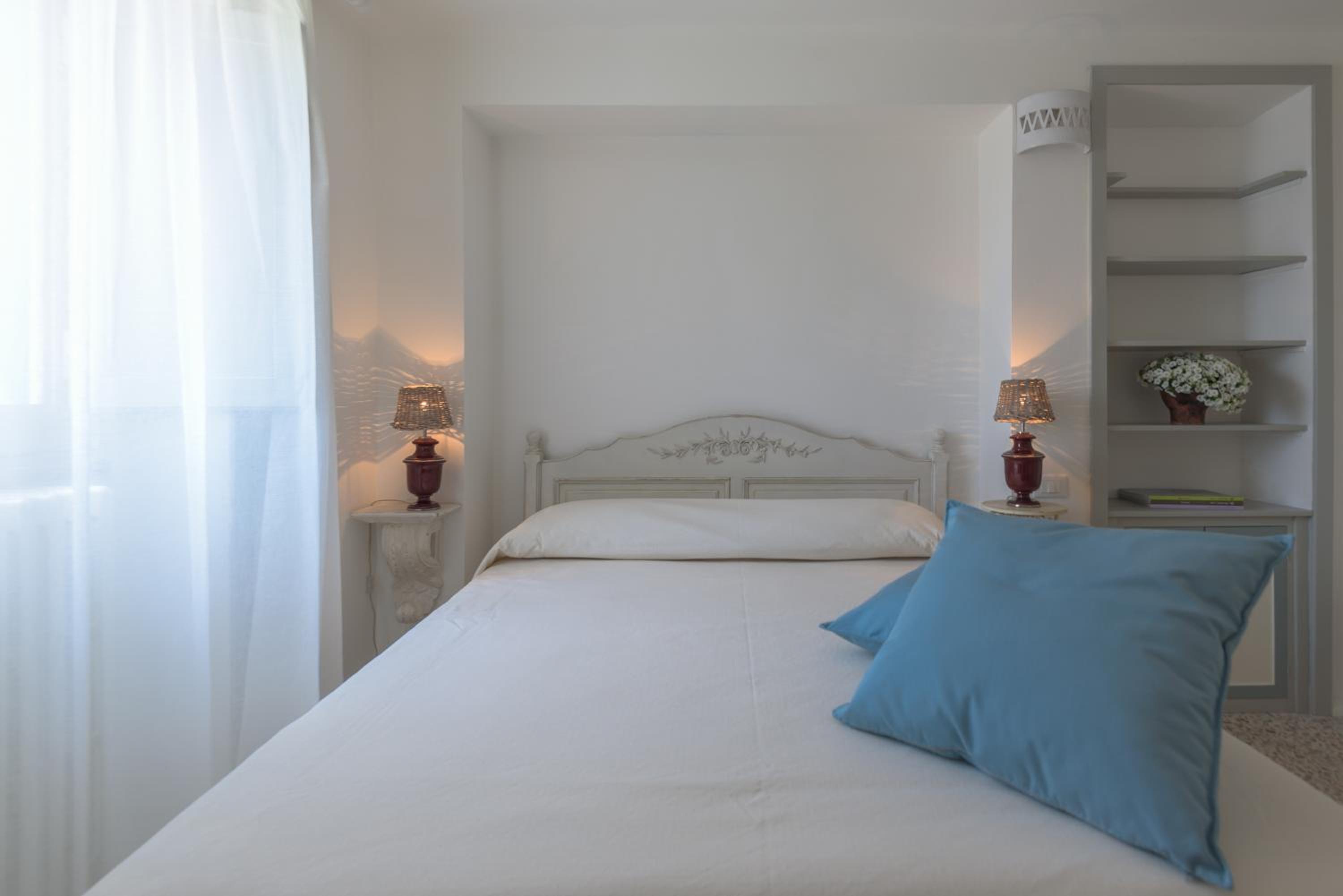 Small Double Room photo 1