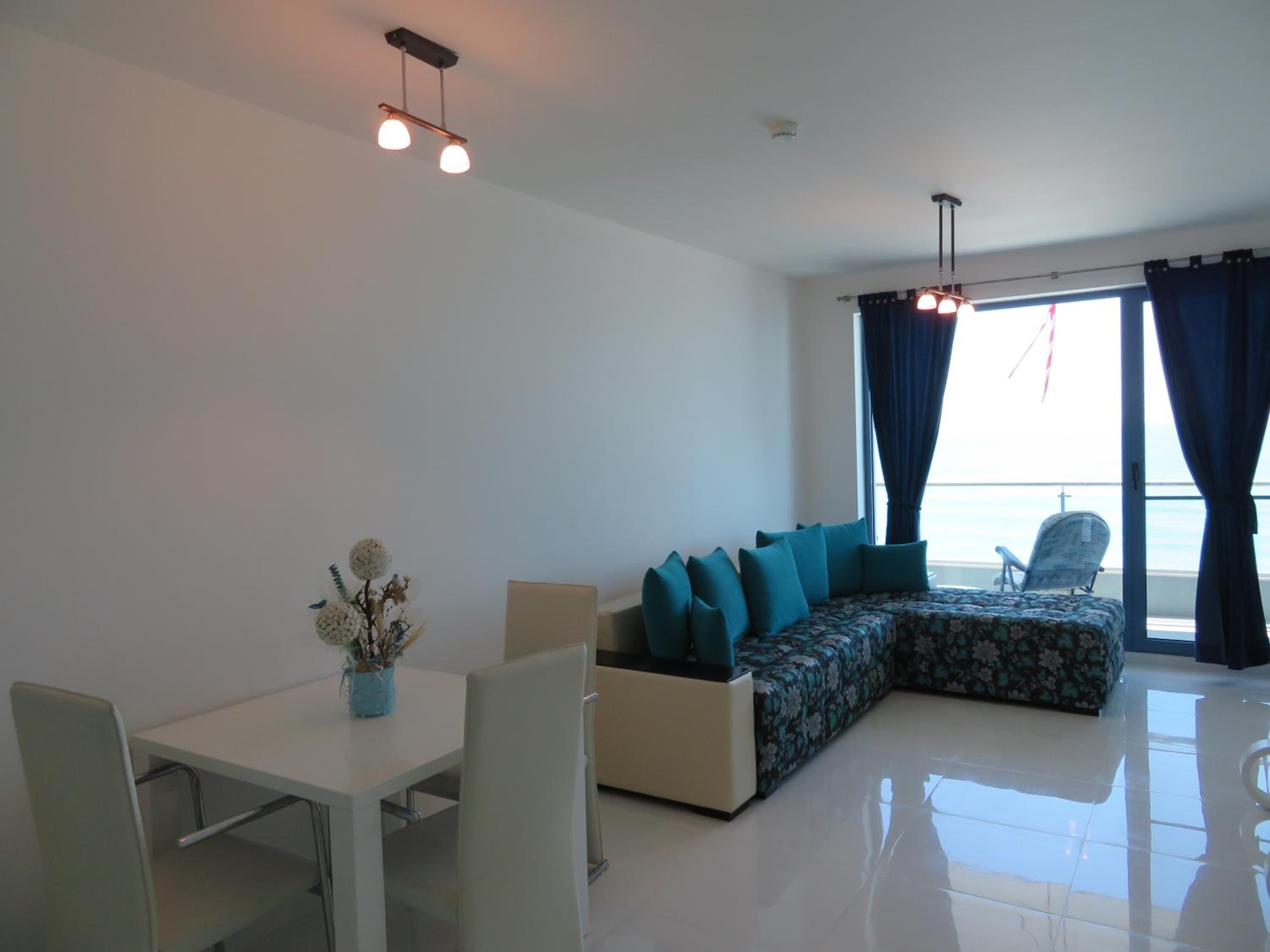 Apartment with Sea View photo 2