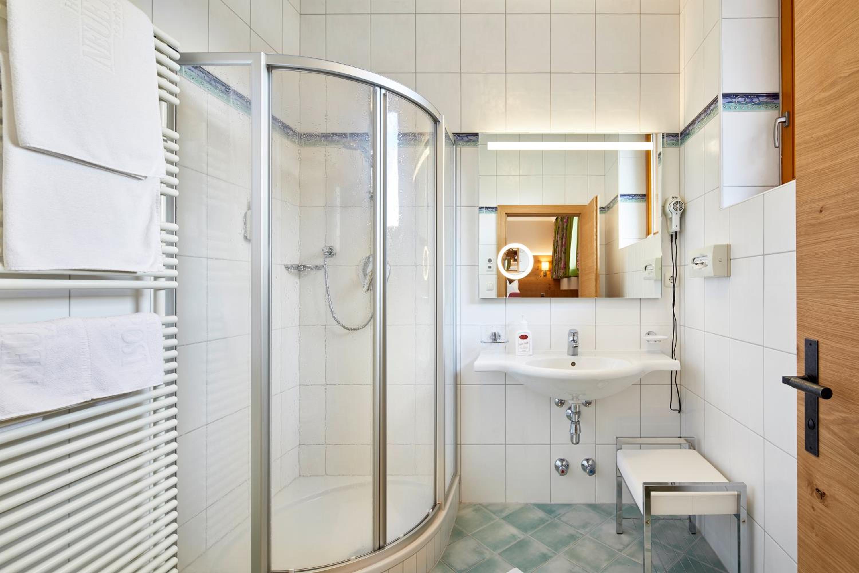 Double Room - Photo 2