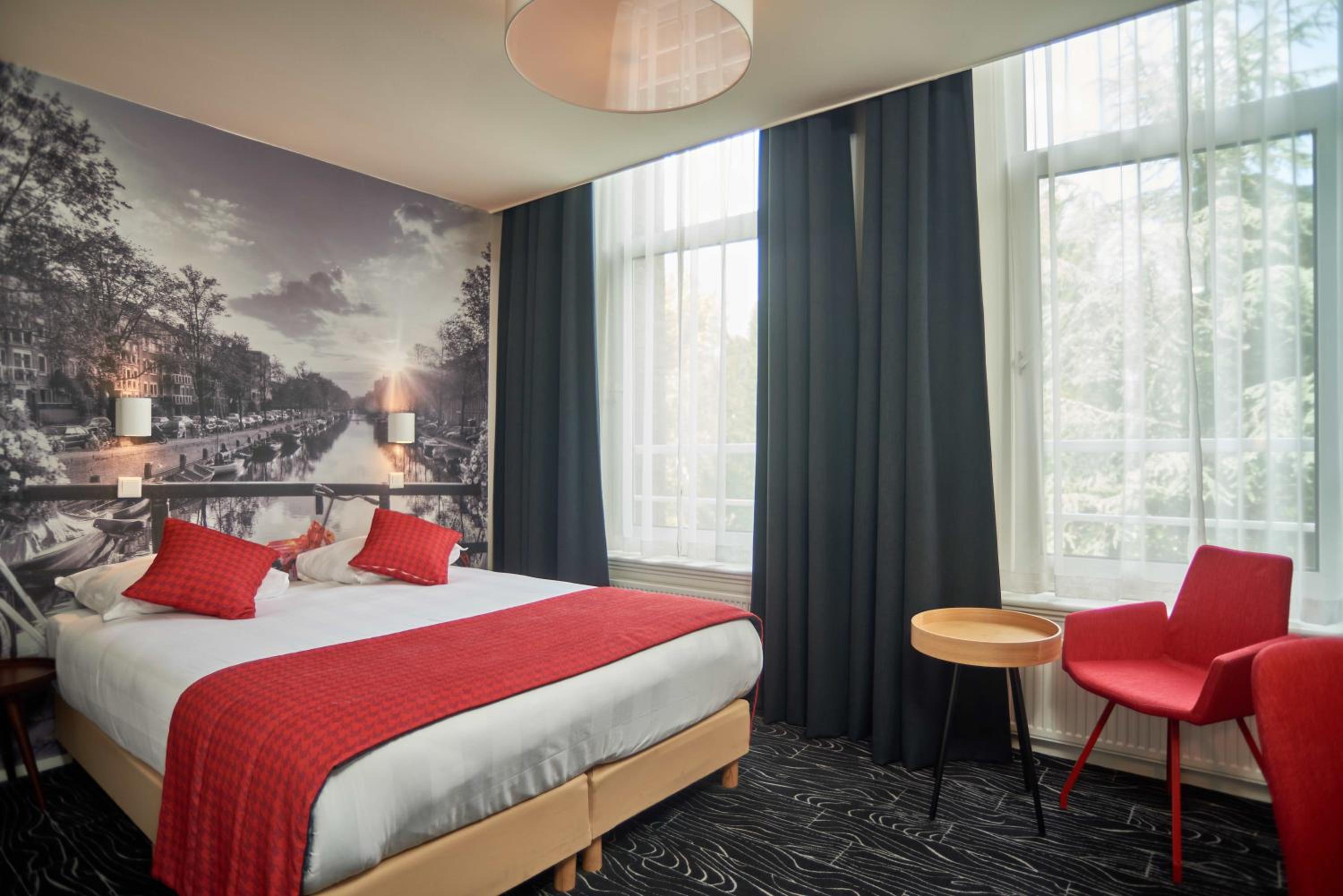 Deluxe Double Room photo 2