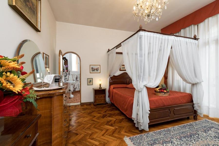 Suite - Photo 6