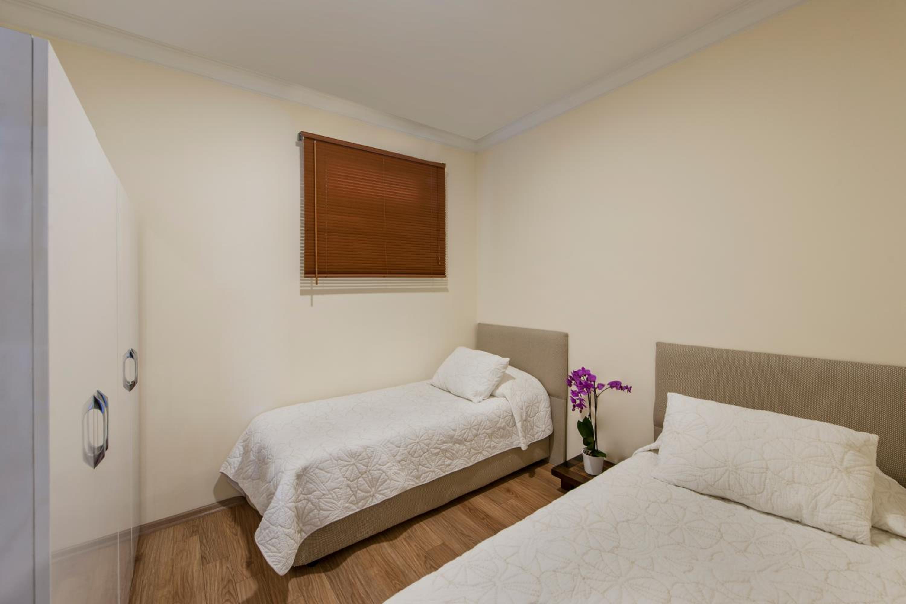 Family Suite with Sea View - Photo 6