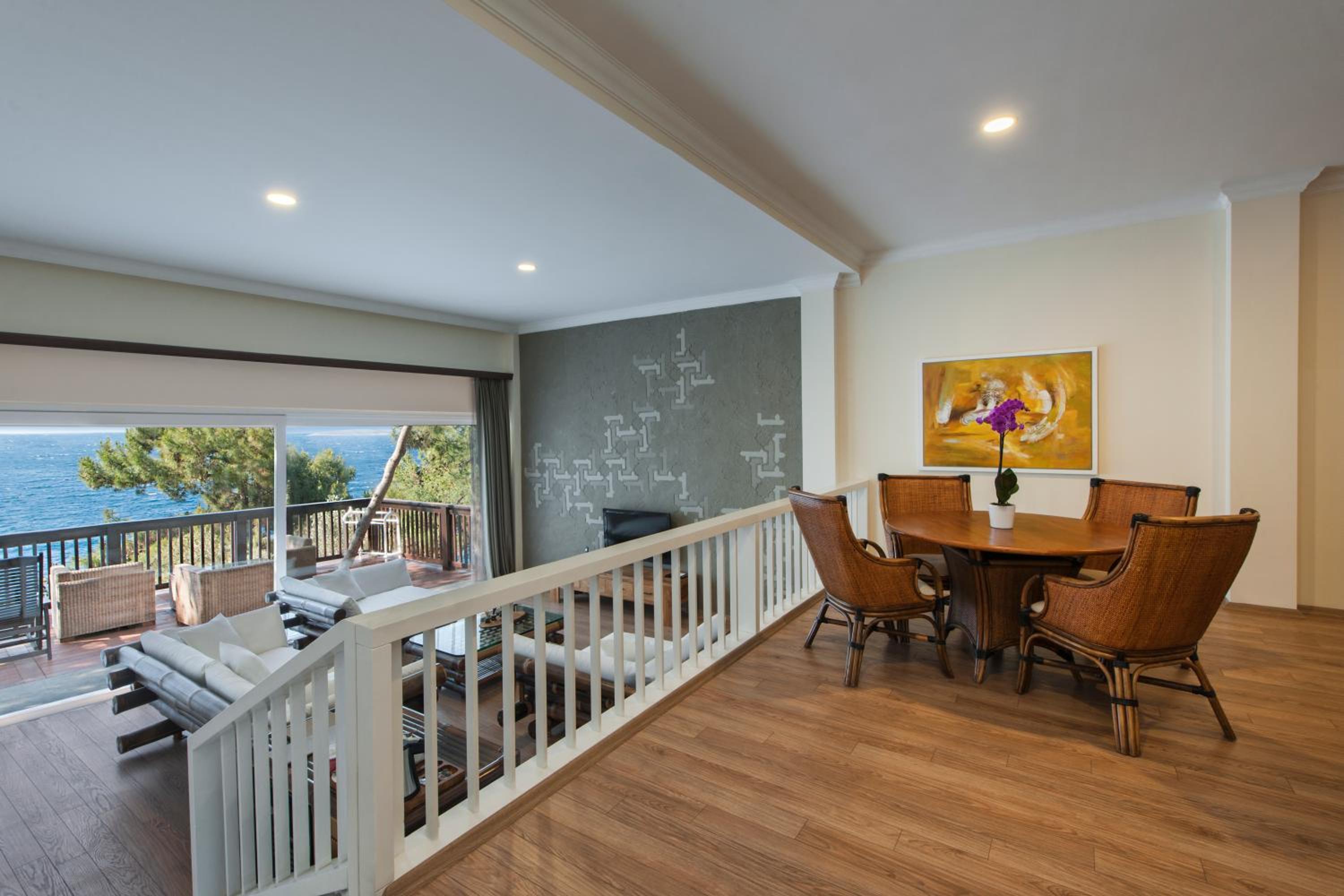 Family Suite with Sea View - Photo 7