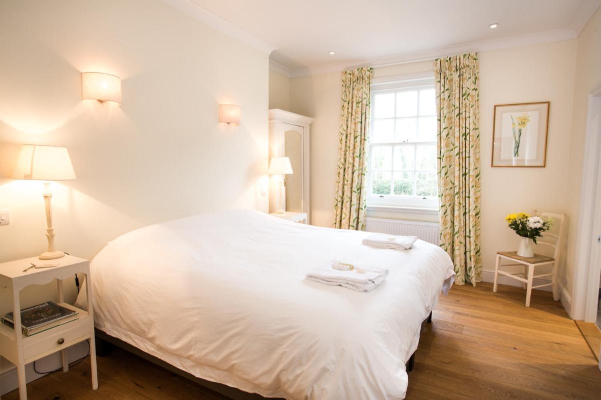 Standard Suite - Photo 6