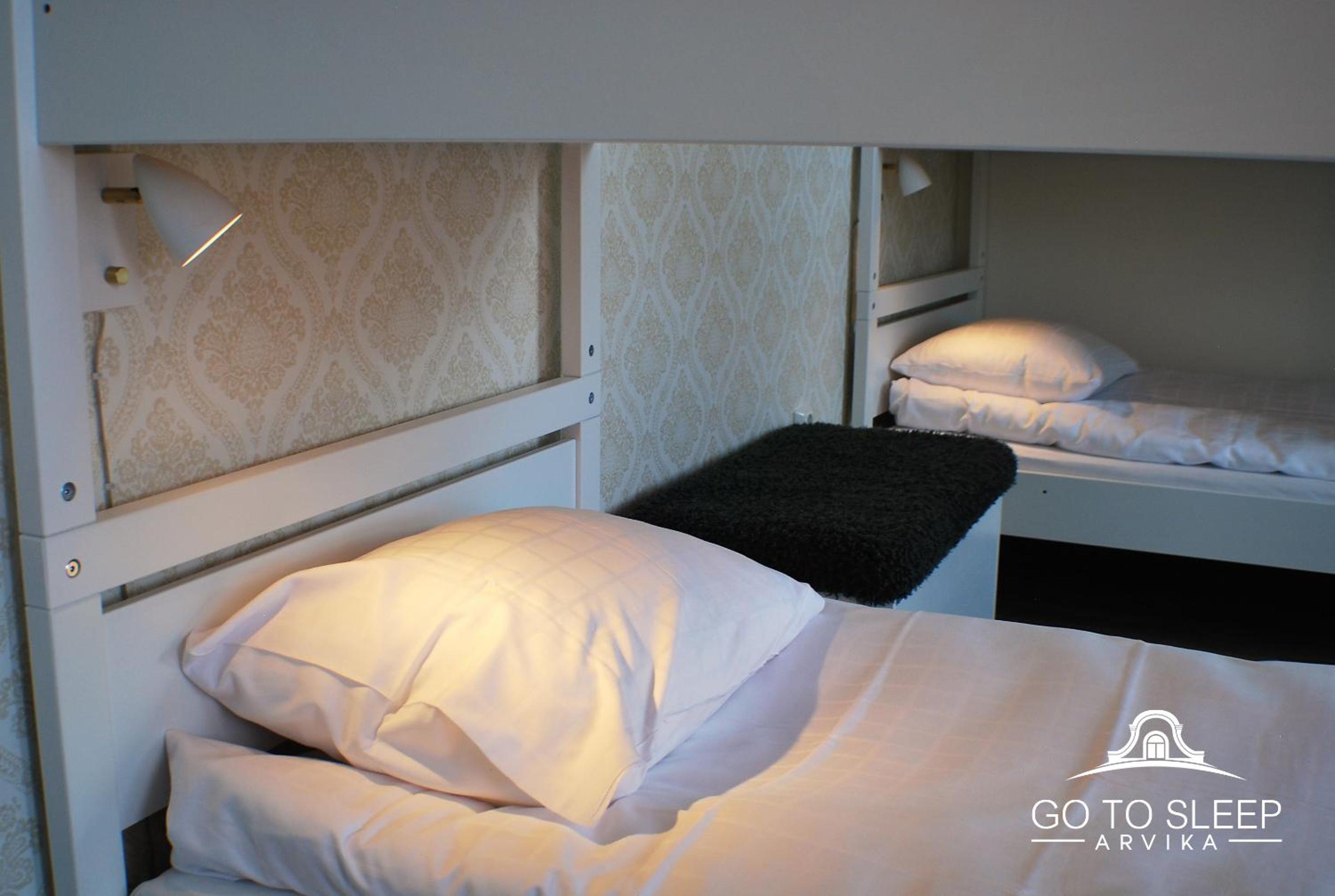 Economy Quadruple Room - Photo 2