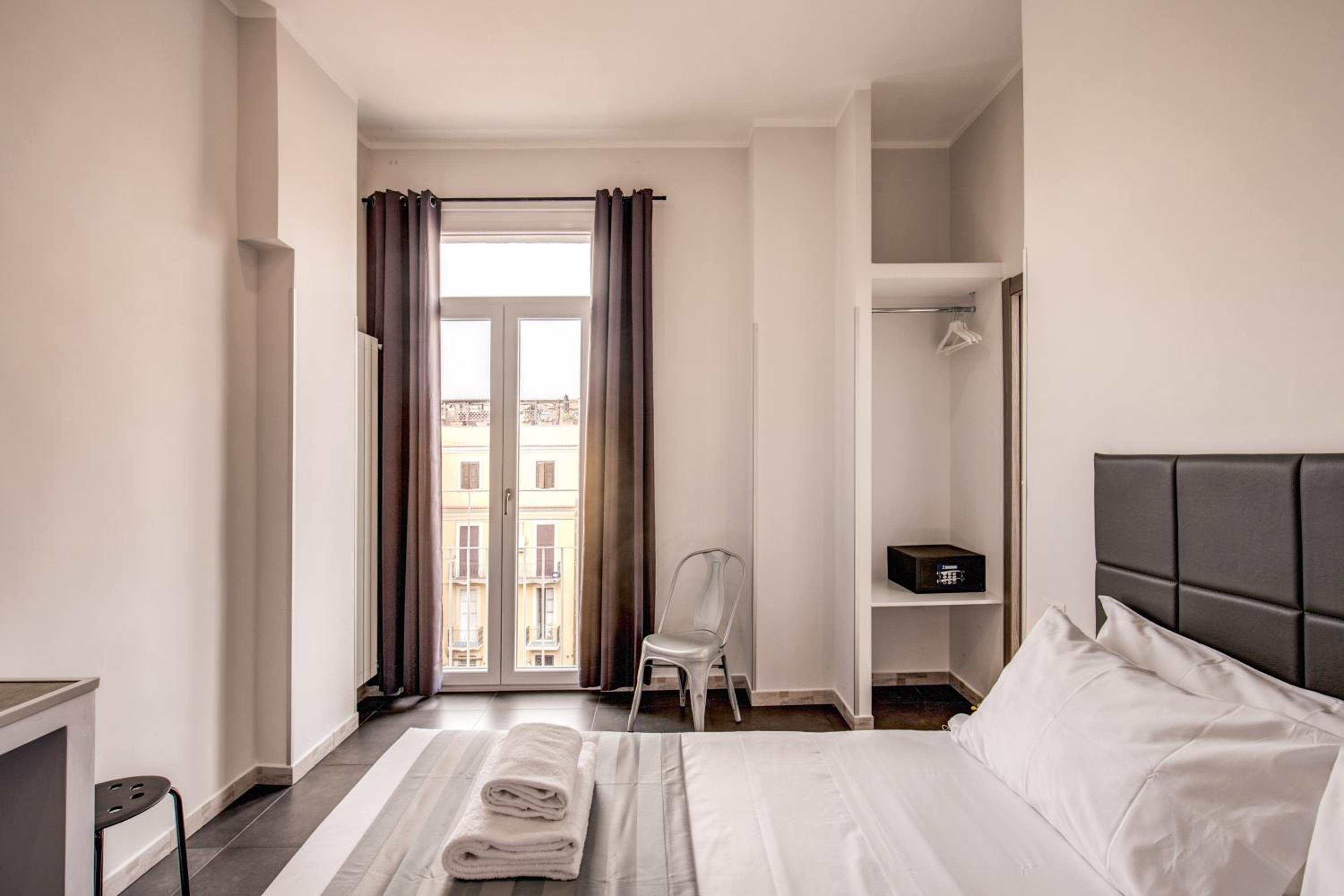 Double or Twin Room with Balcony photo 3
