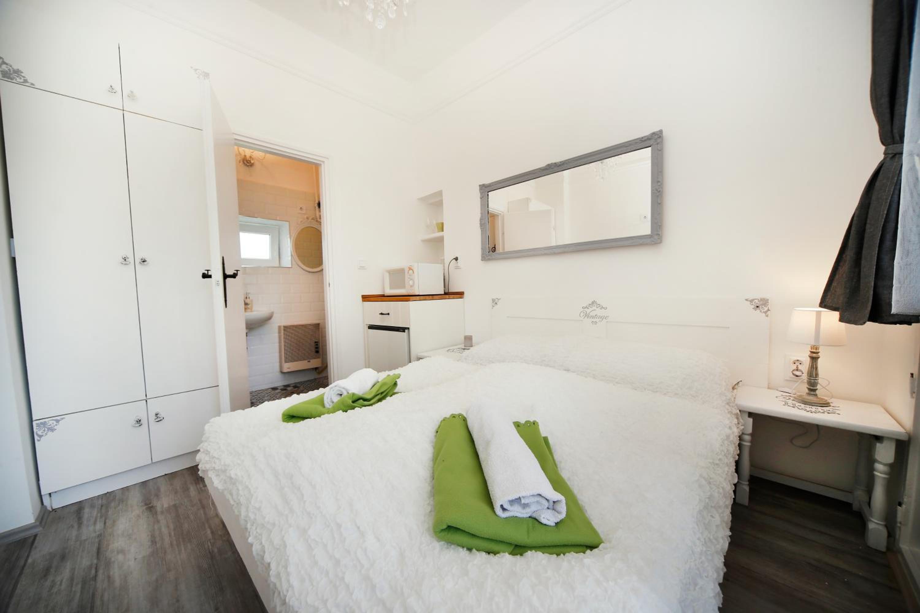 Mini Room - Photo 3