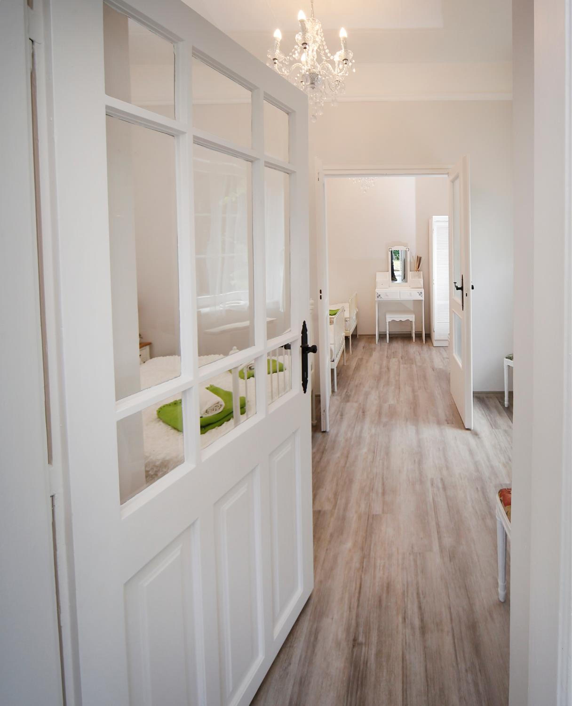 Two-Bedroom Apartment with Terrace photo 2