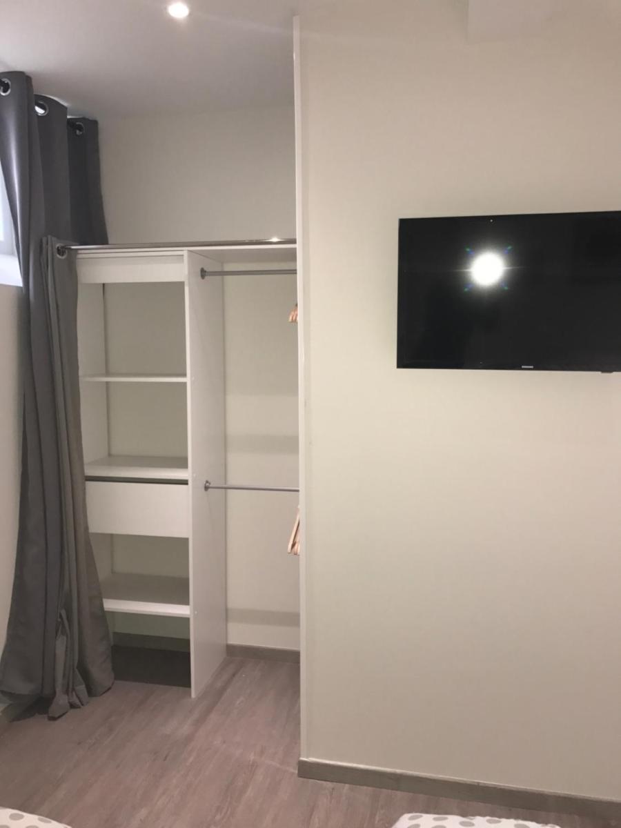 Suite (5 Adults) photo 2
