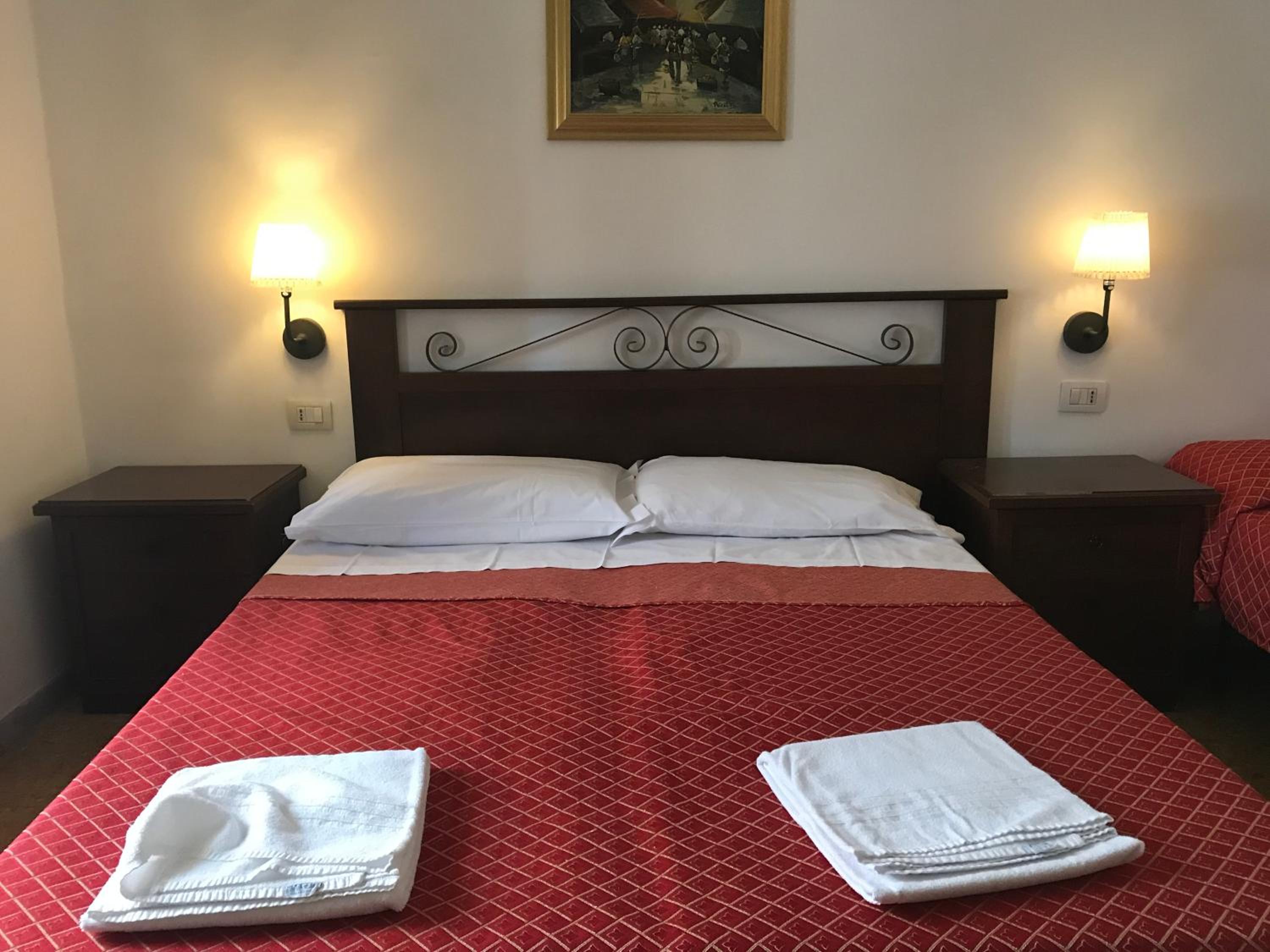 Double Room with Shared Bathroom