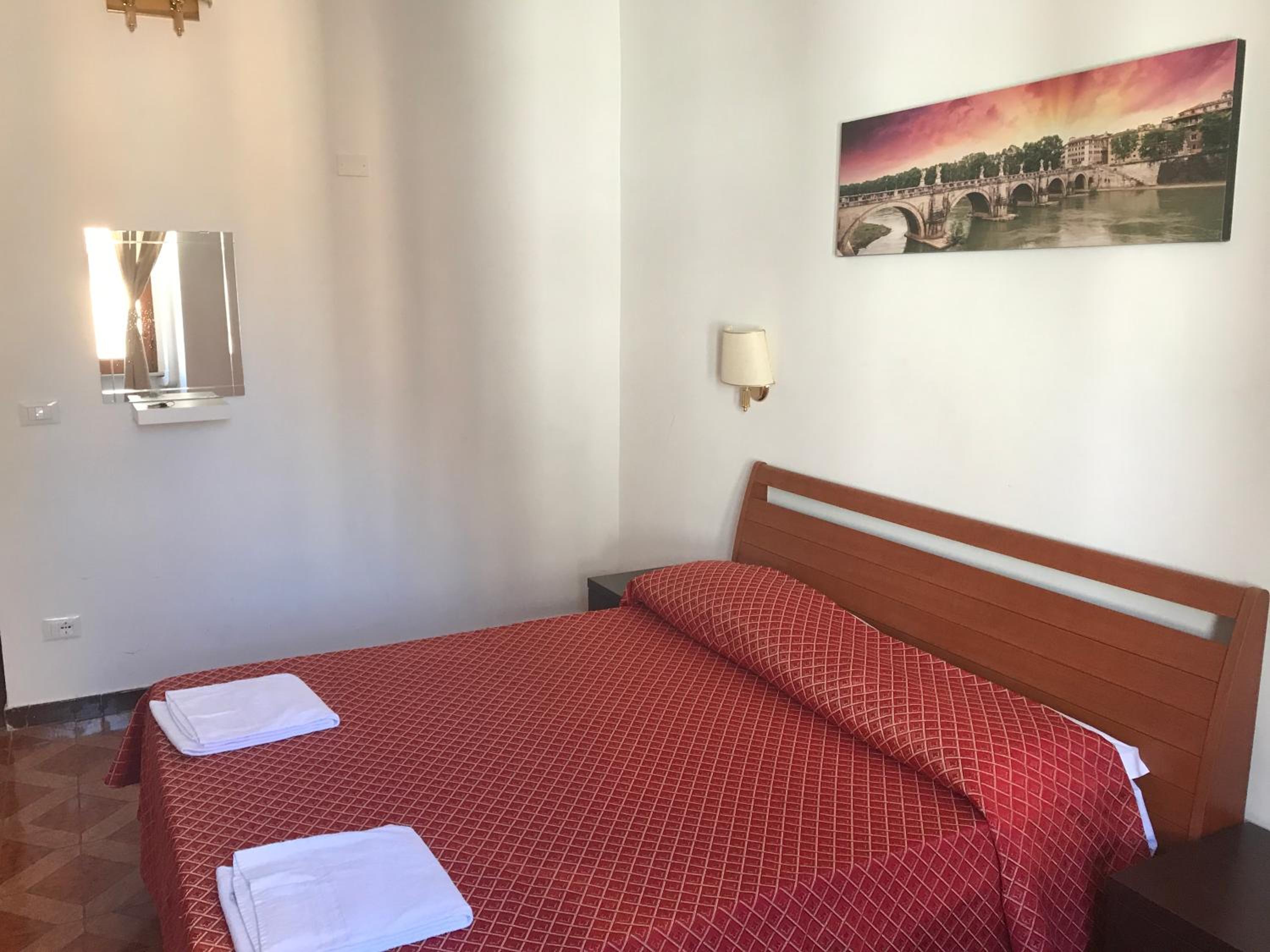 Triple Room With Shared Bathroom