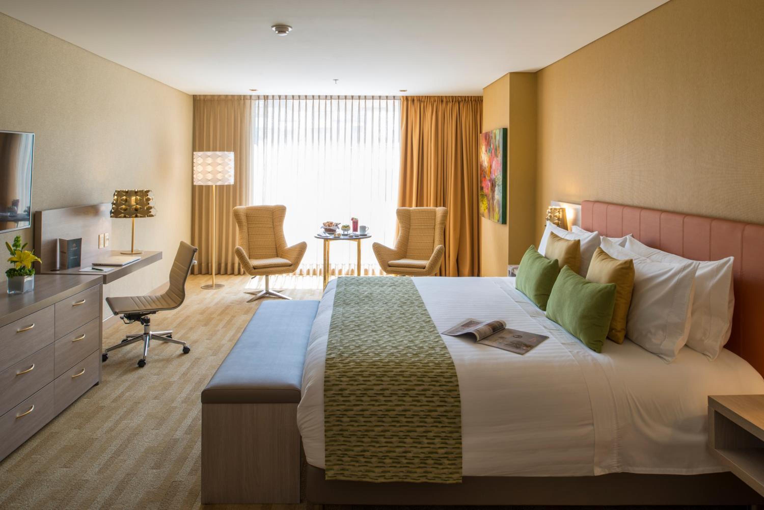 Deluxe King Room