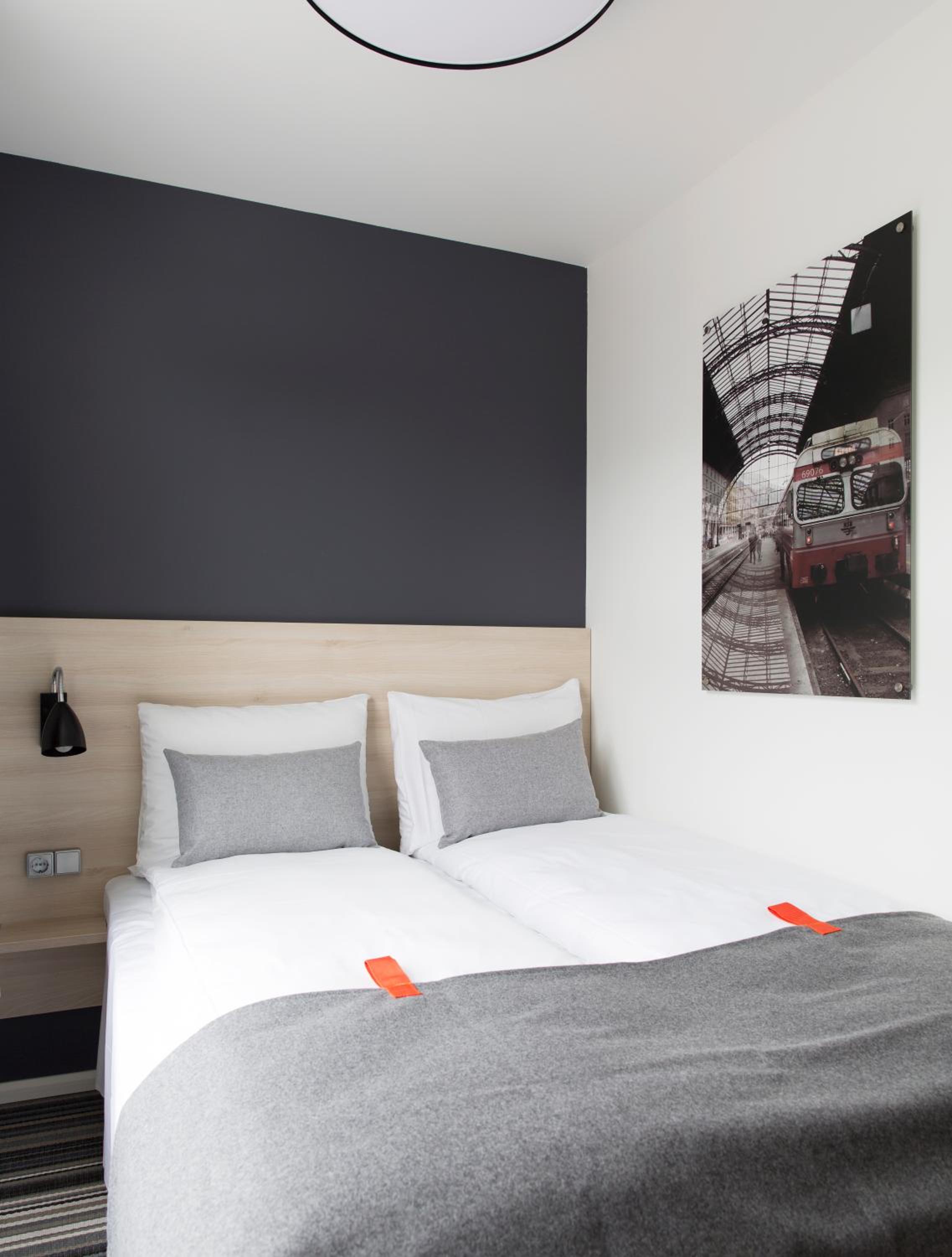 Small Double Room photo 2