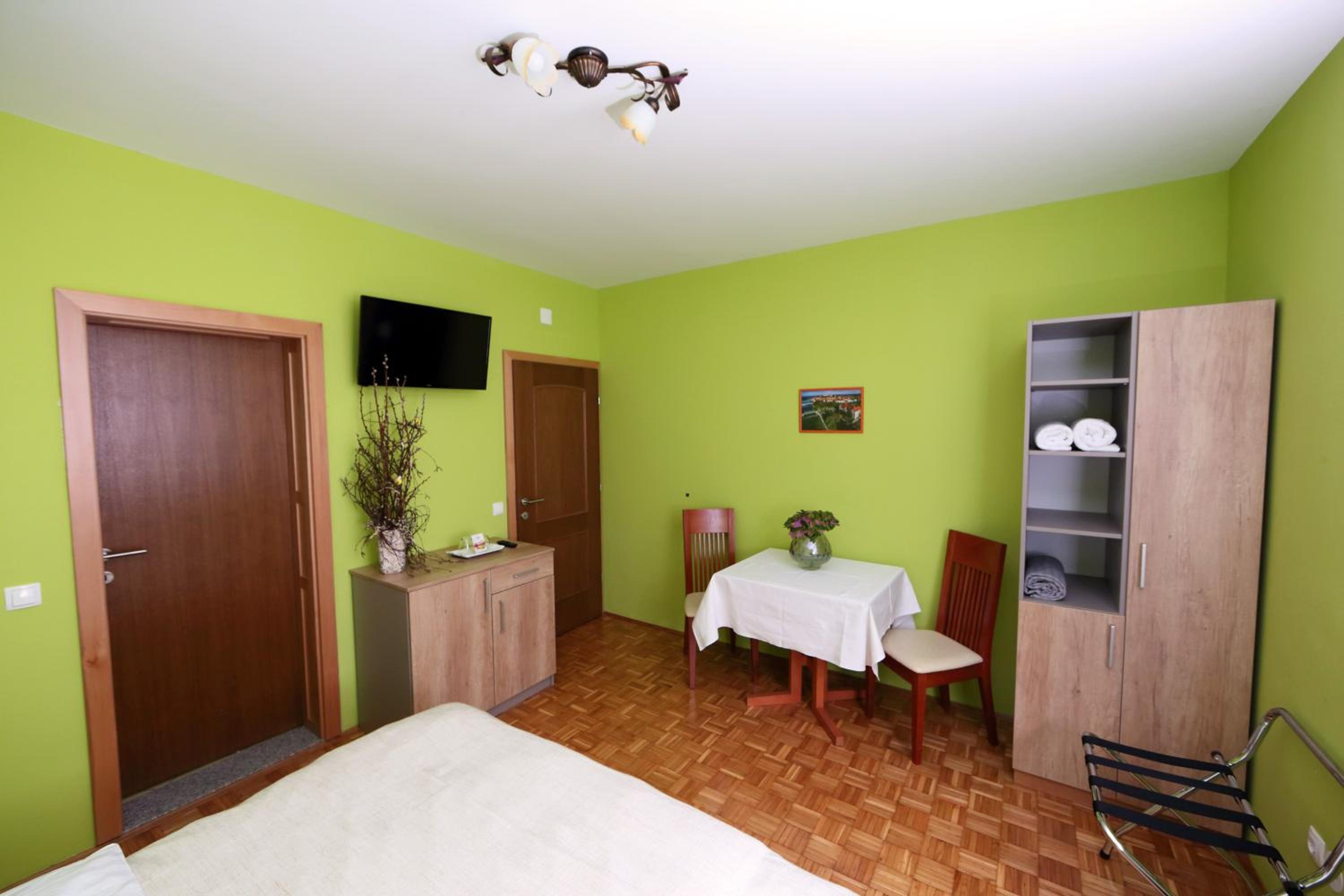 Deluxe Double Room photo 2