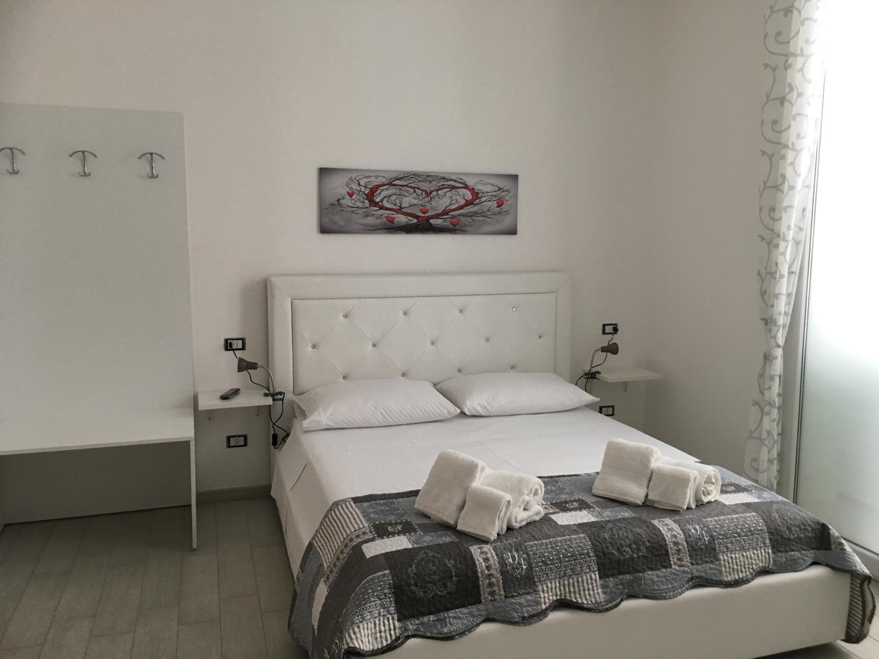 Triple Room with Private Bathroom photo 1