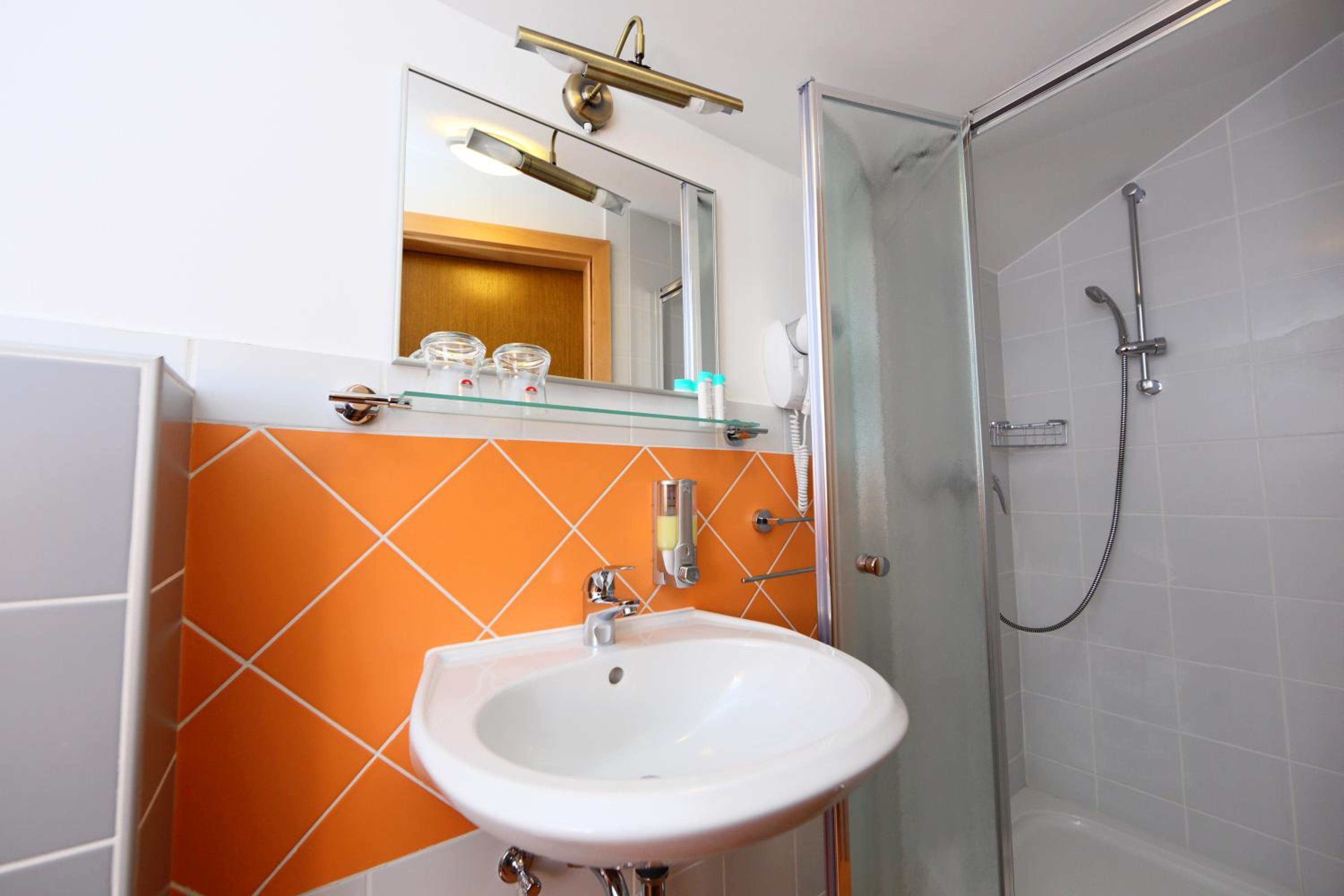 Deluxe Double Room - Photo 7