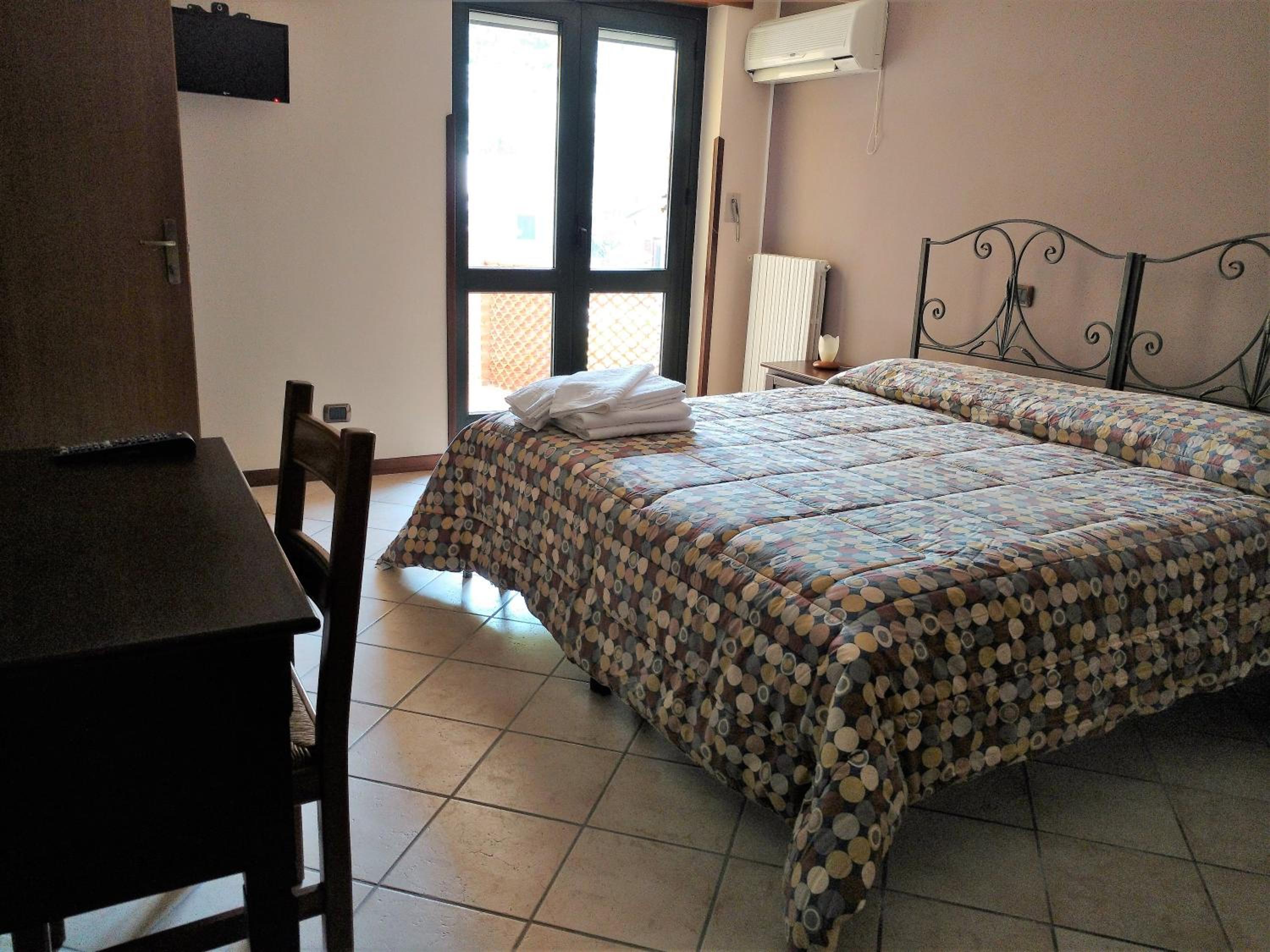 Standard Triple Room photo 1