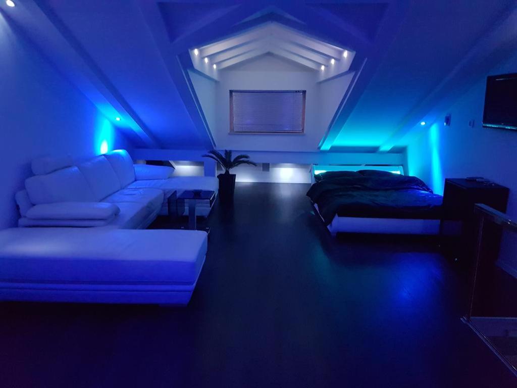 Penthouse Apartment photo 1