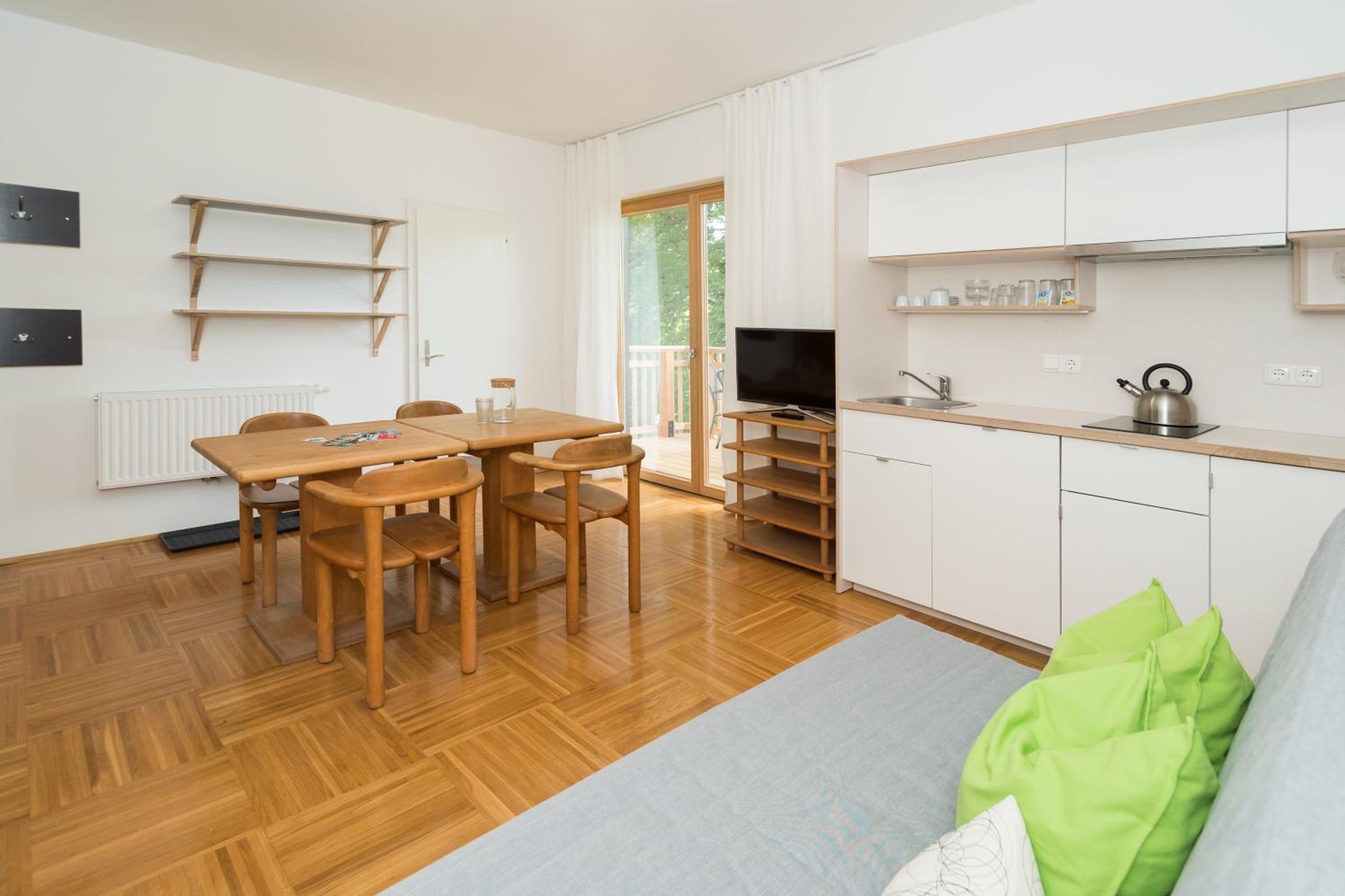 One-Bedroom Apartment photo 2