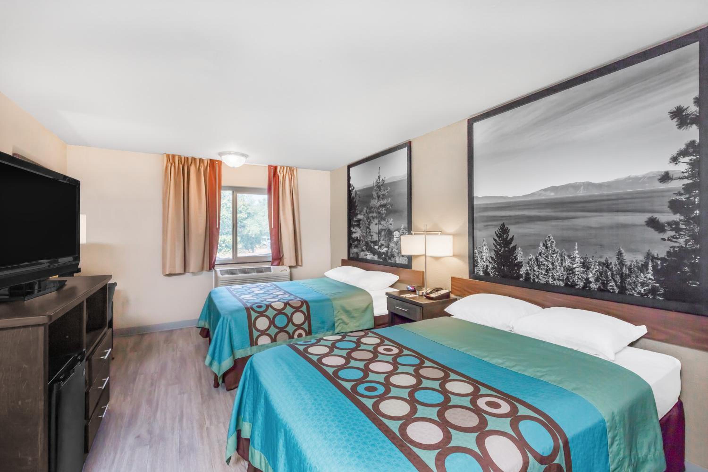 1 Queen Bed, Dog Friendly, Non-Smoking - Photo 1
