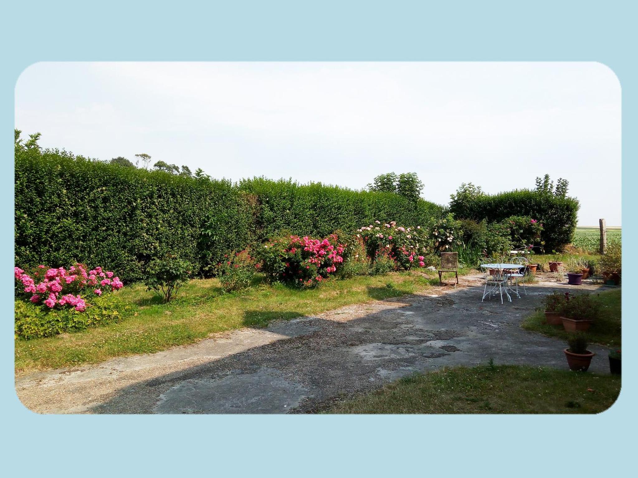 Double Room with Garden View - Photo 4