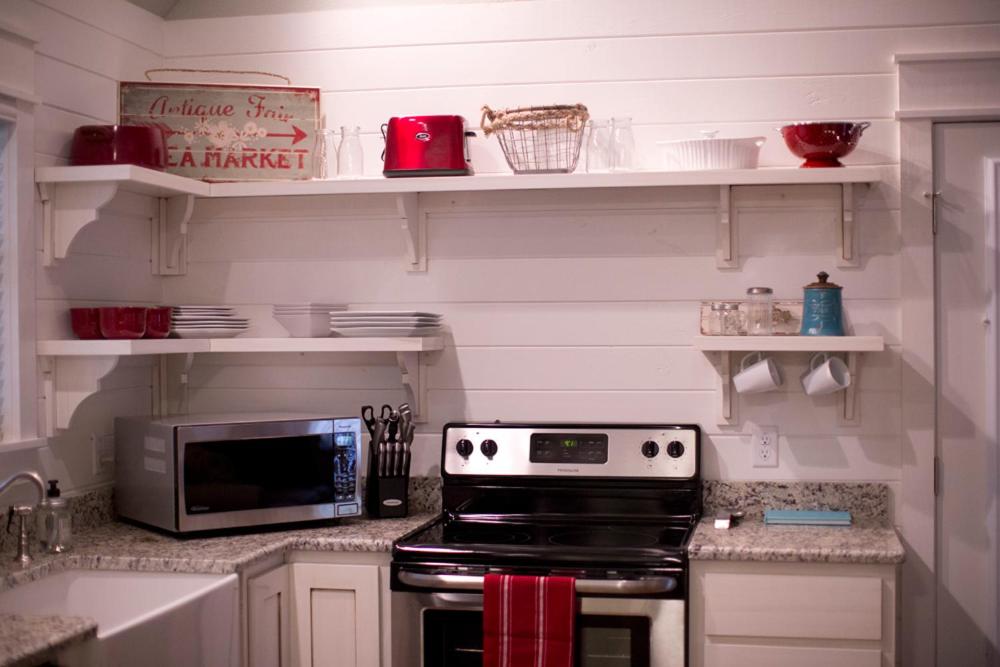 Two-Bedroom Cottage photo 1