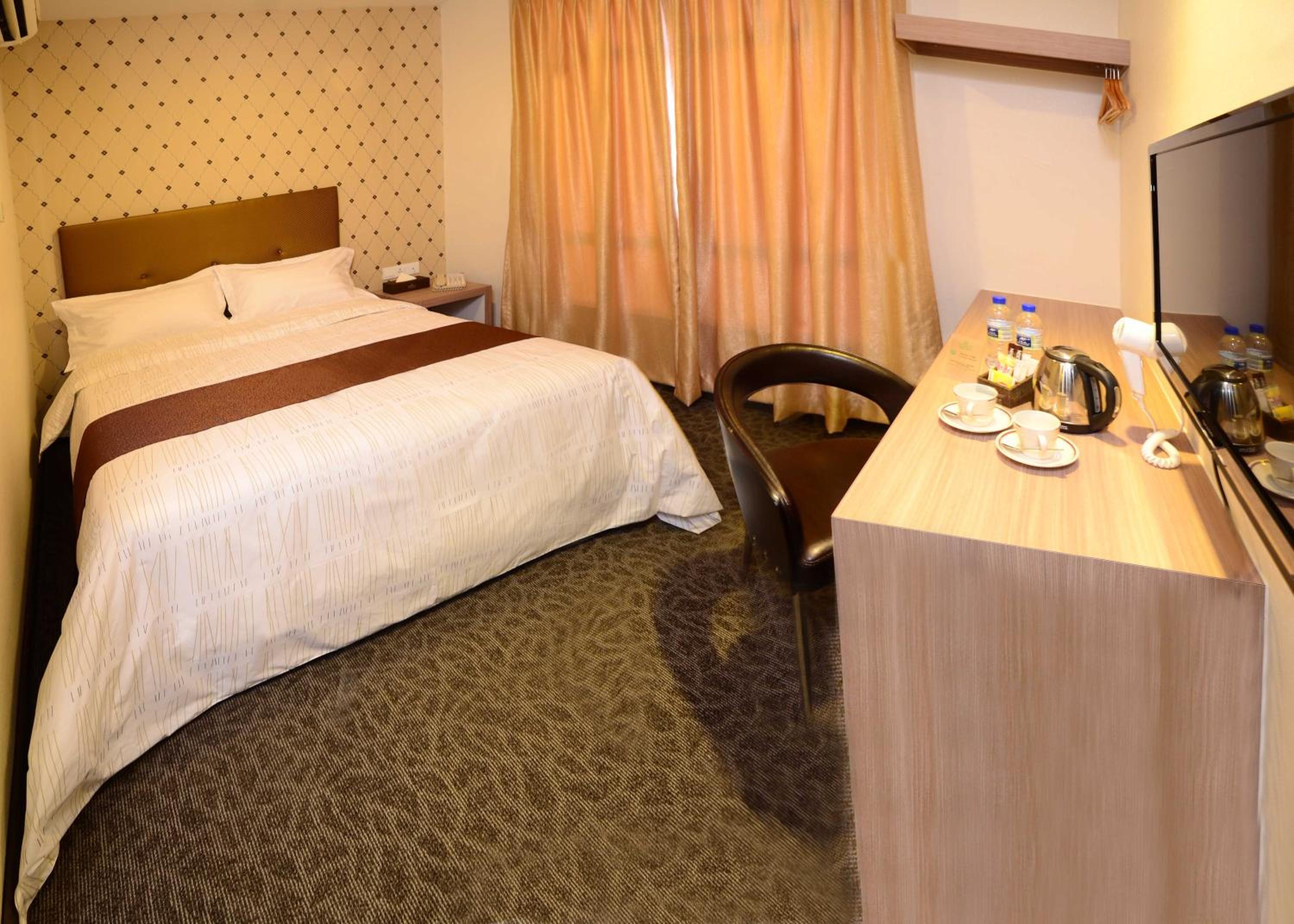 Superior Queen Room photo 1