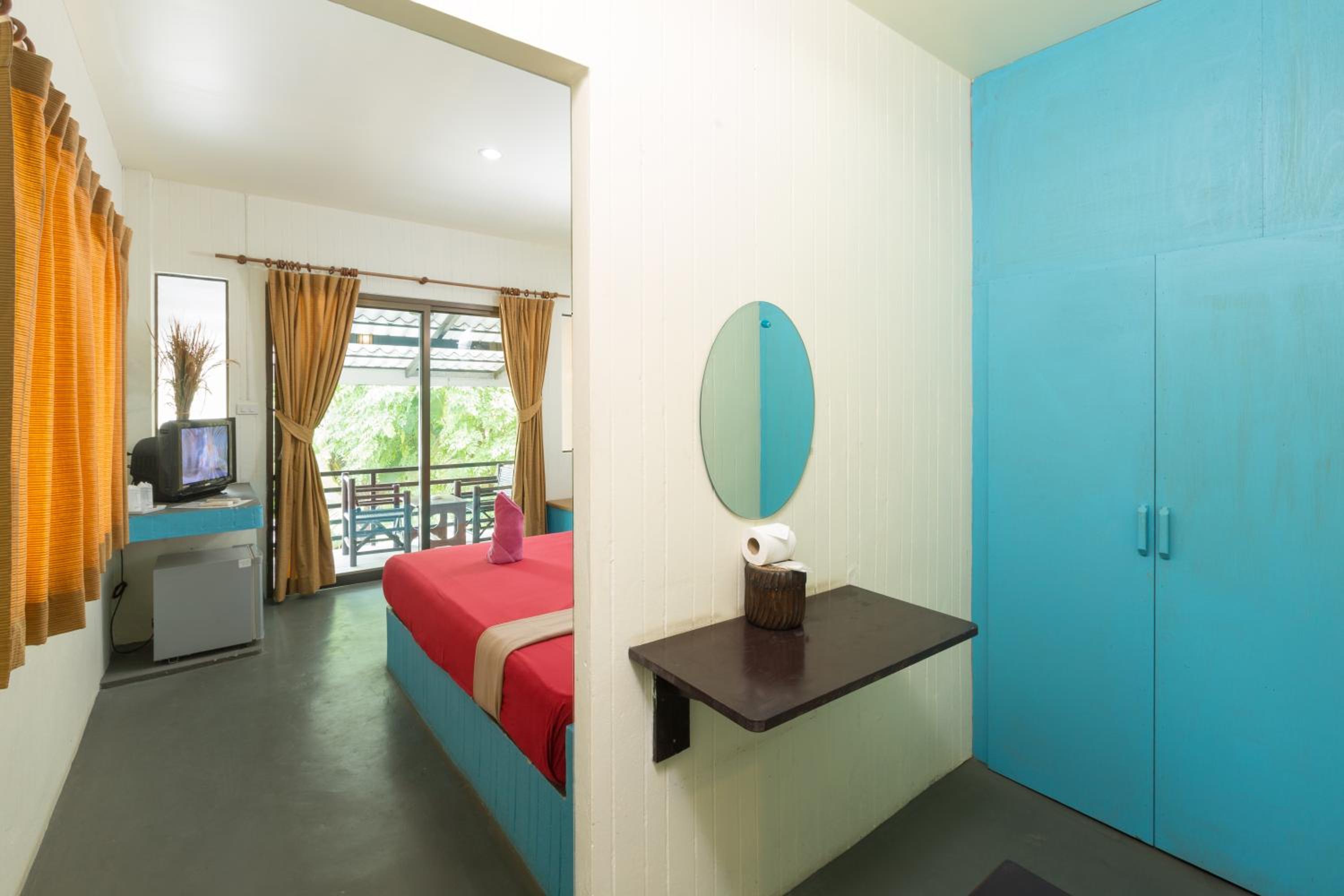 Standard Double Room - Photo 7