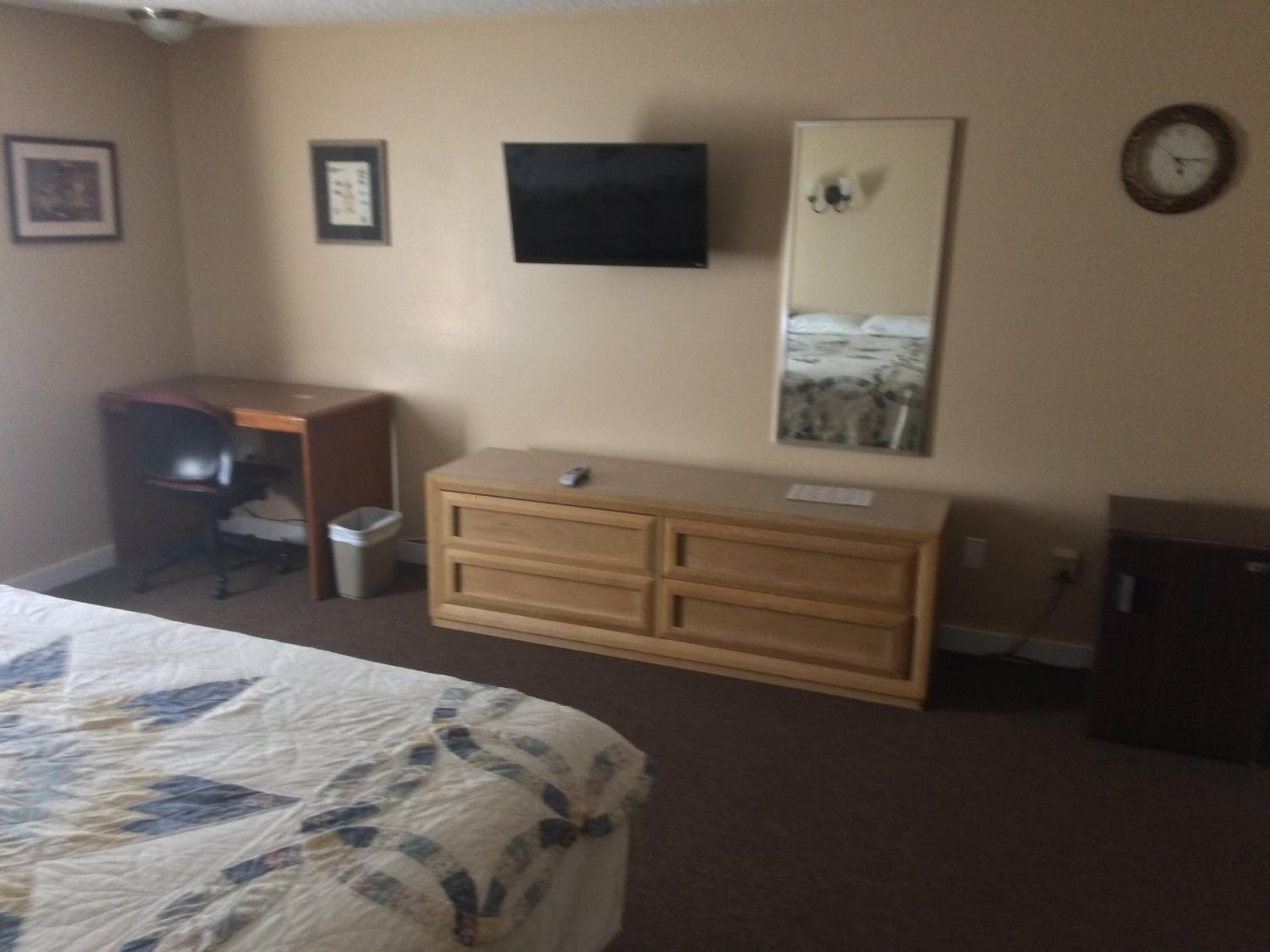 Deluxe King Room photo 3