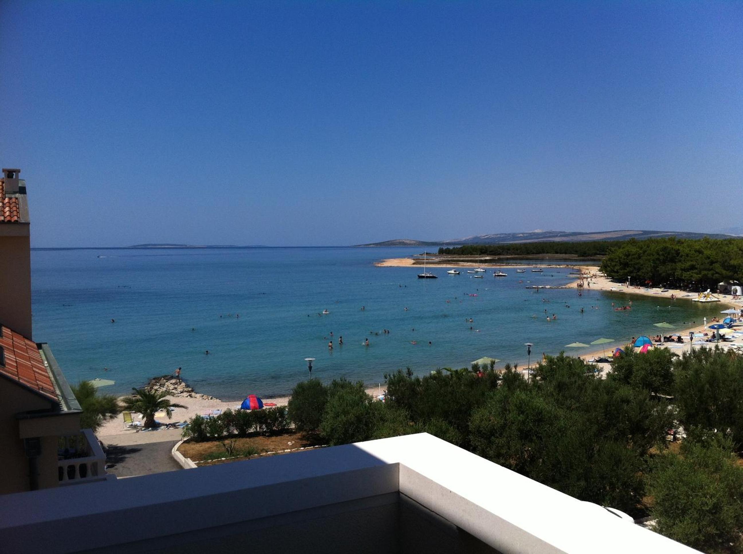Two-Bedroom Suite with Sea View (3 Adults)  photo 3
