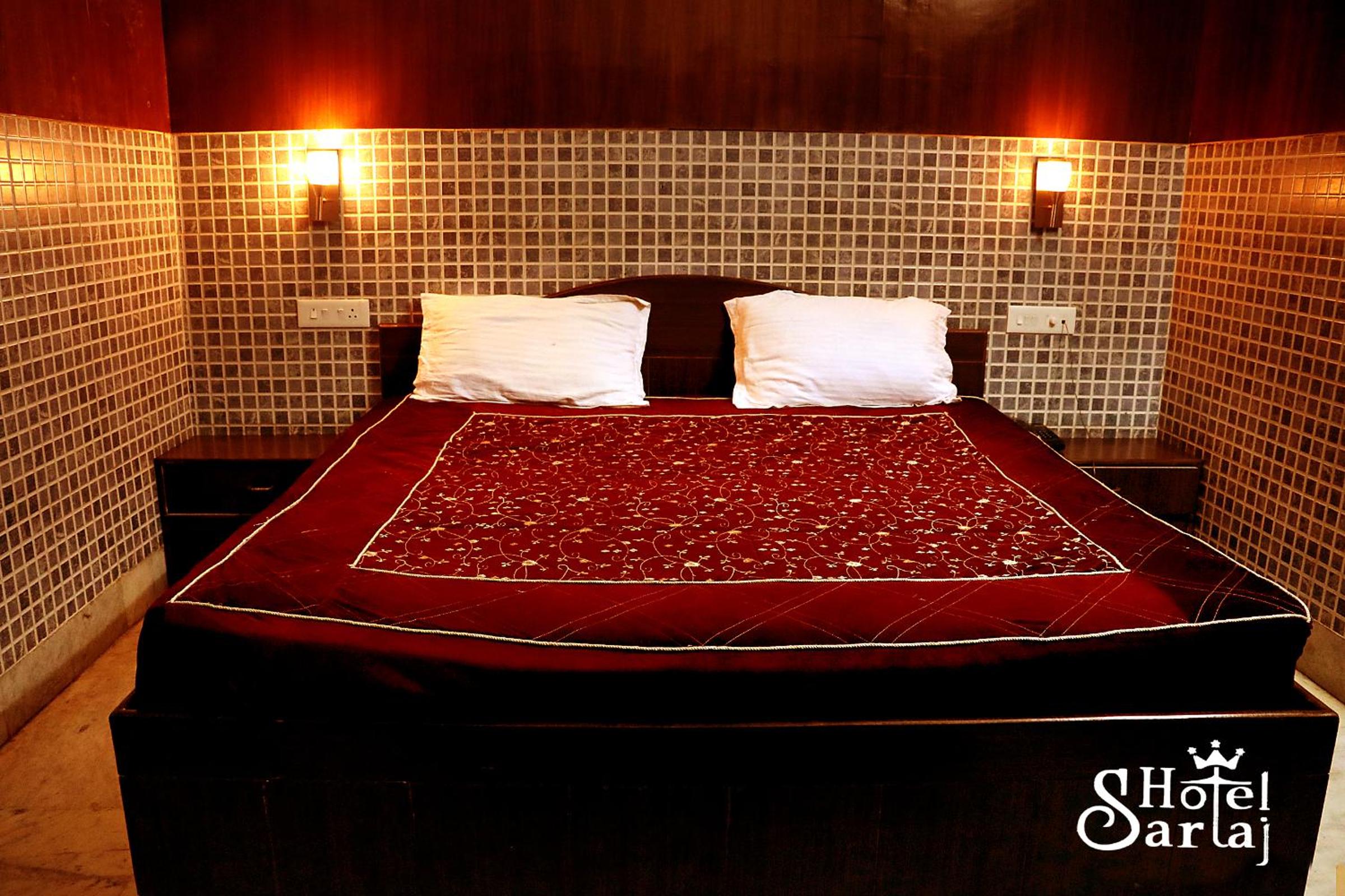 Deluxe Double Room - Photo 1